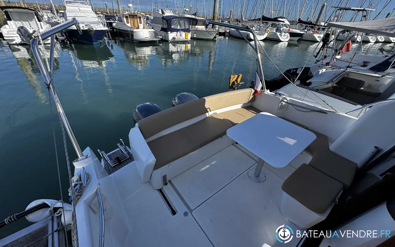 slider 5 Jeanneau Merry Fisher 855