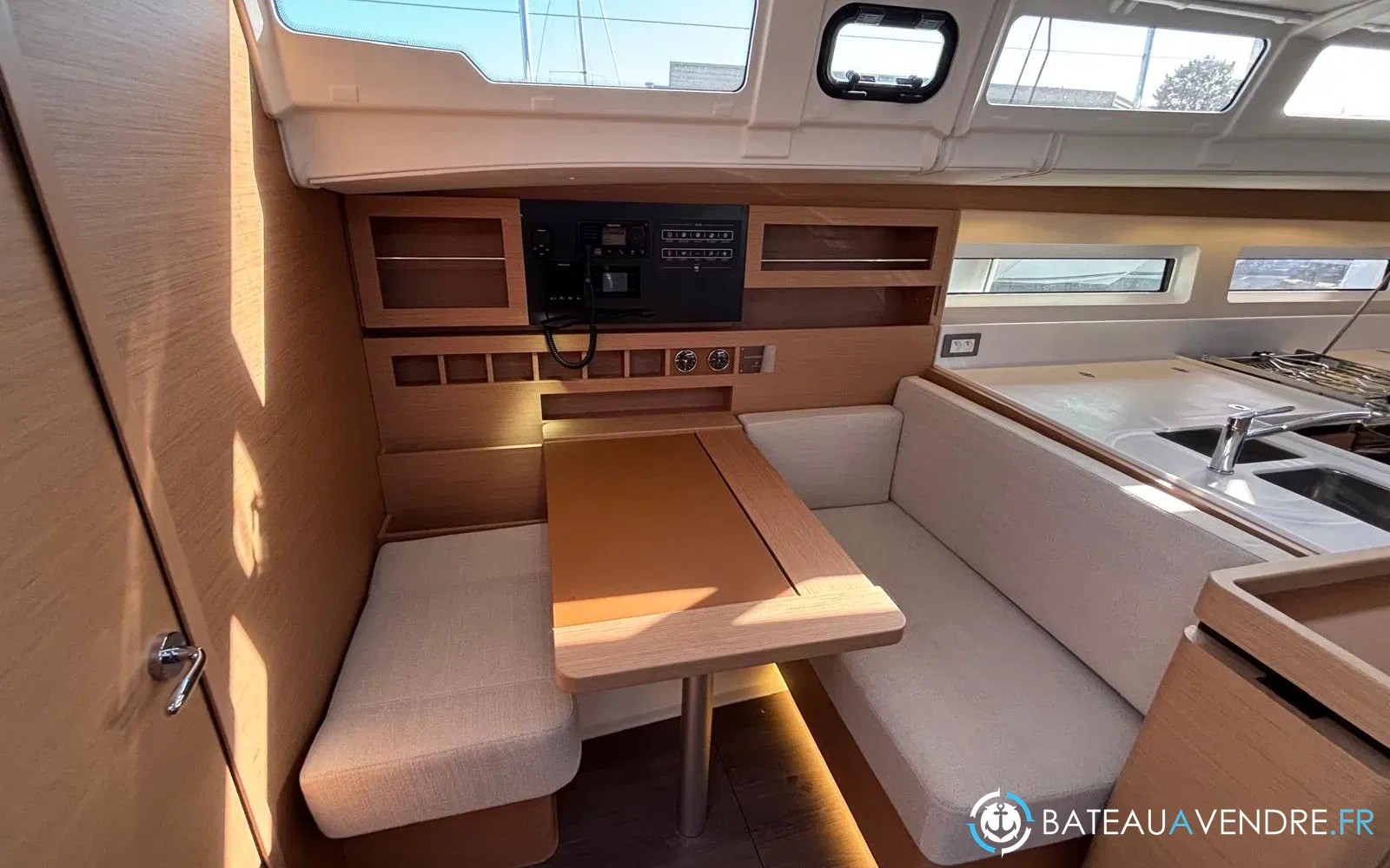 slider 14 Jeanneau Sun Odyssey 490