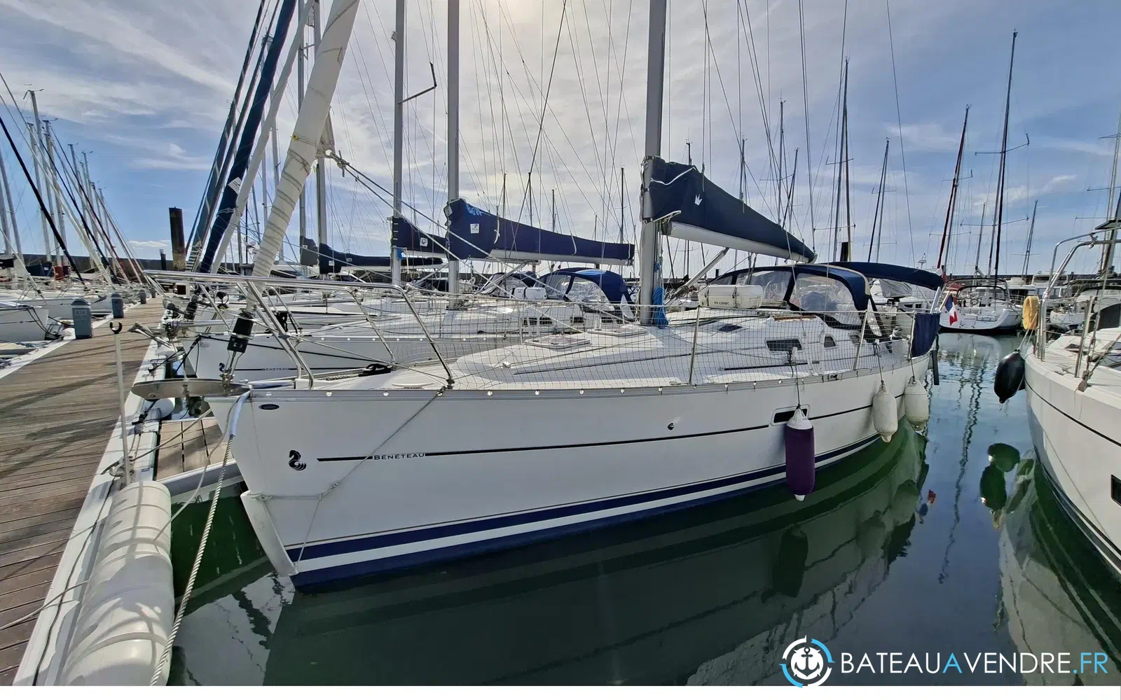 slider 0 Beneteau OCEANIS 323
