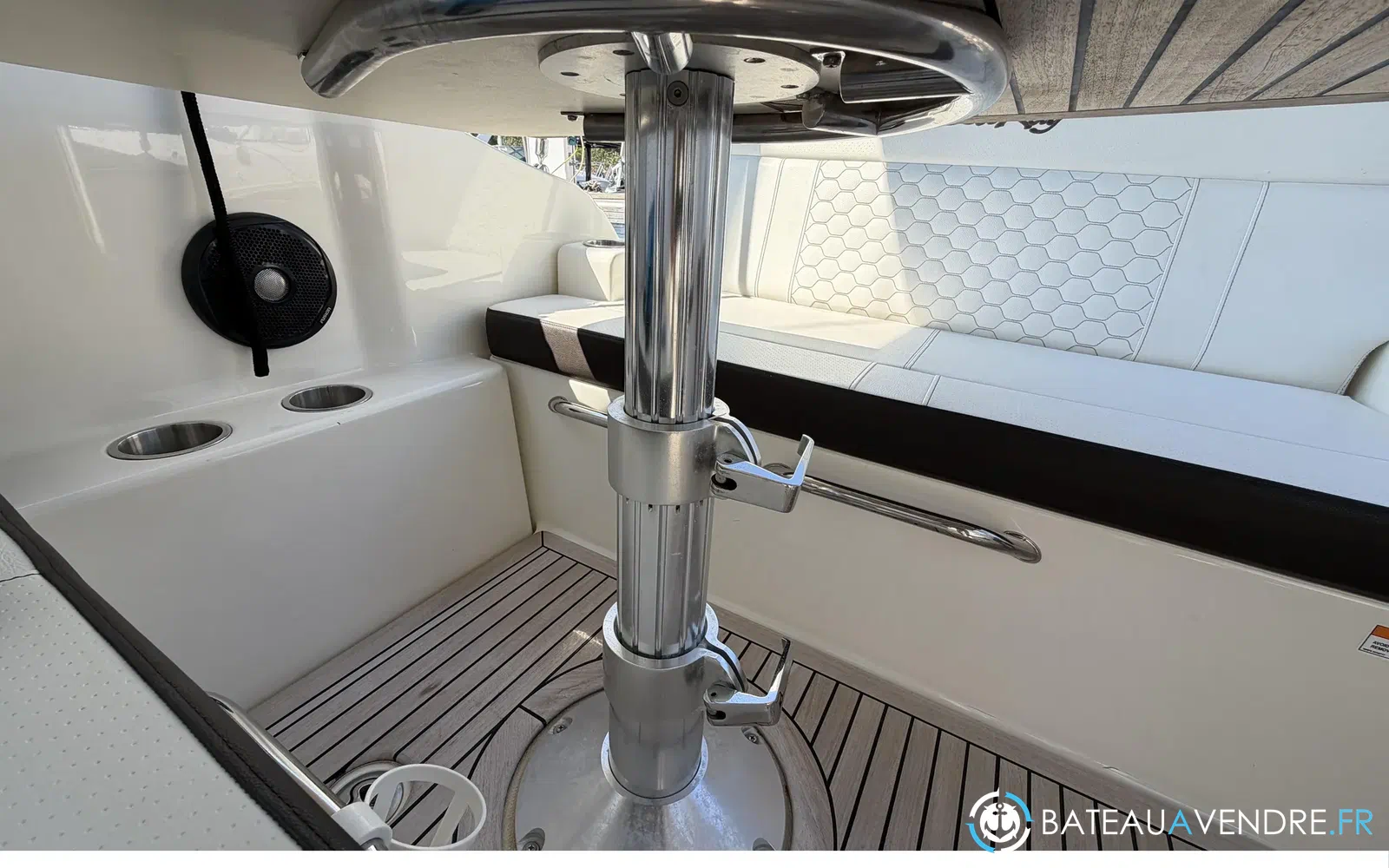 slider 6 Sea Ray 265 Sundancer