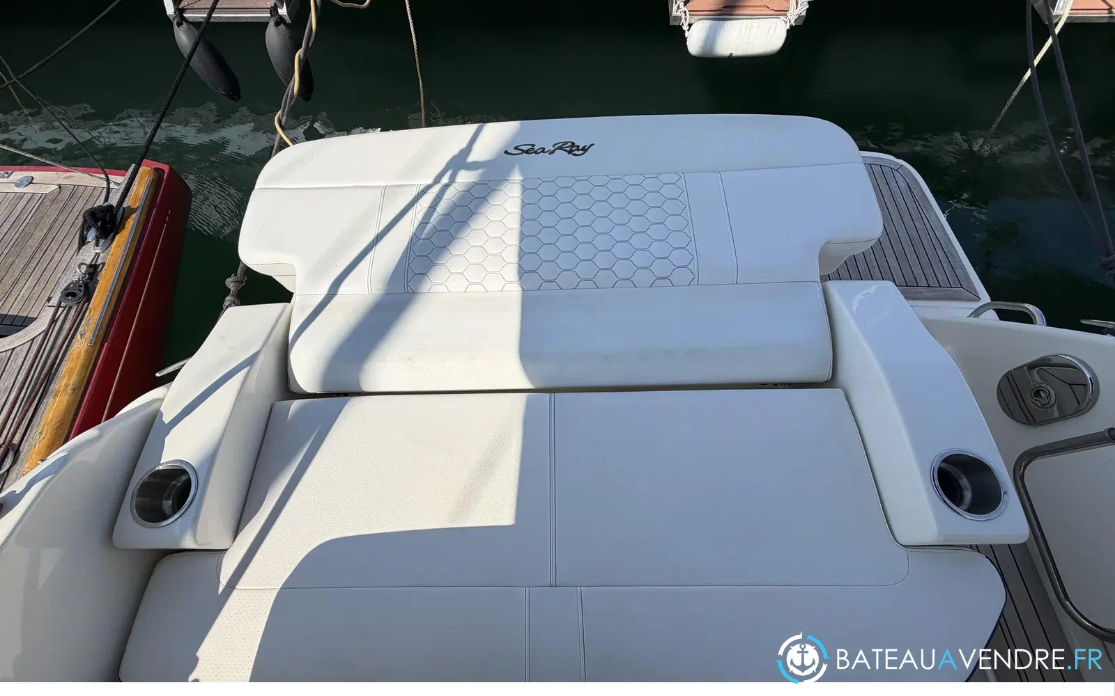 slider 33 Sea Ray 265 Sundancer