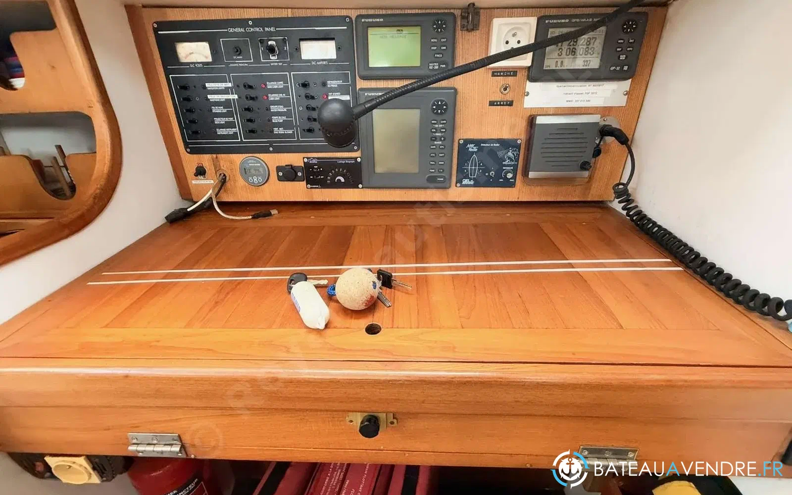 slider 18 Techniforme Yachting Selection Porto 37