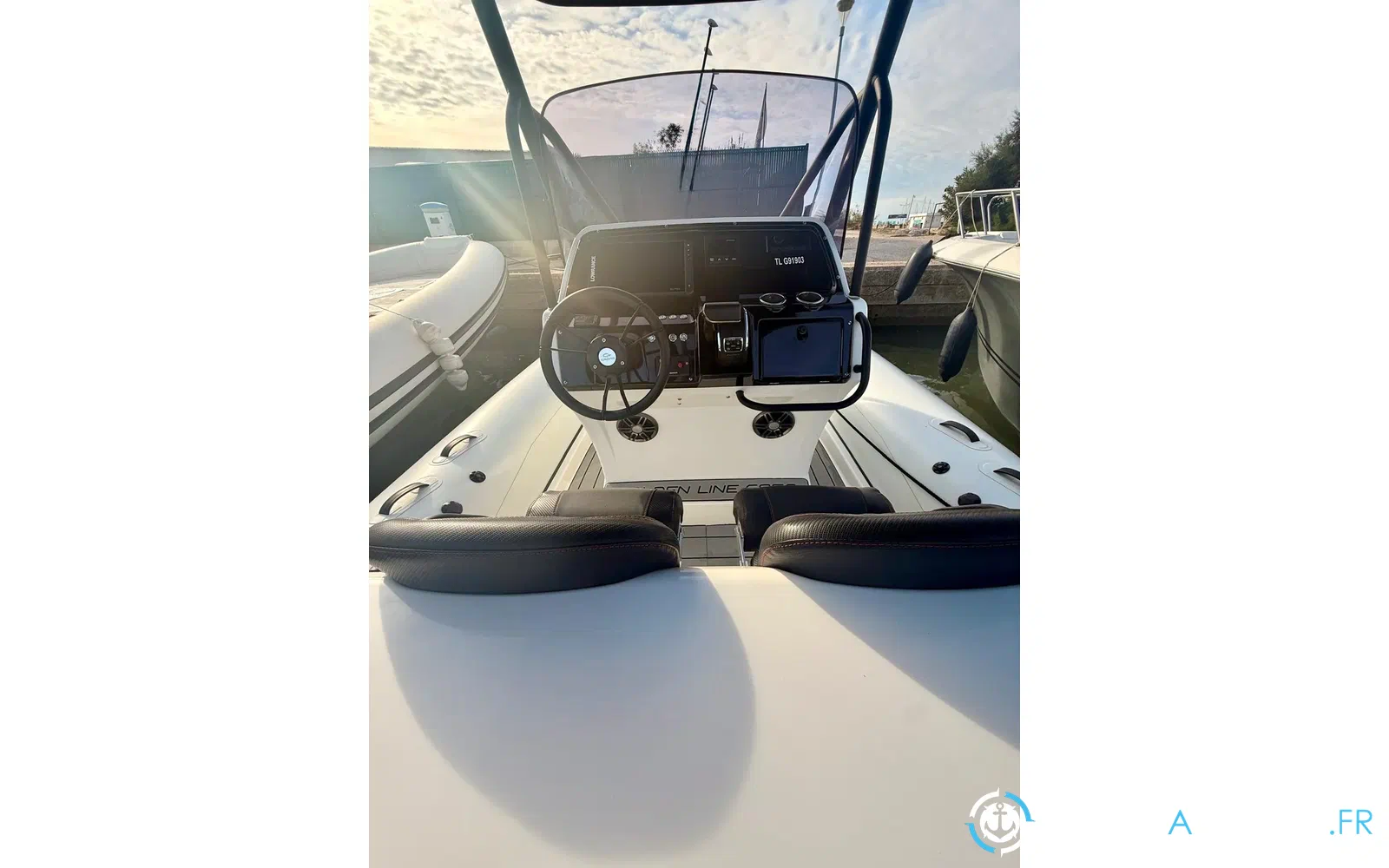 slider 5 Grand Golden Line G850