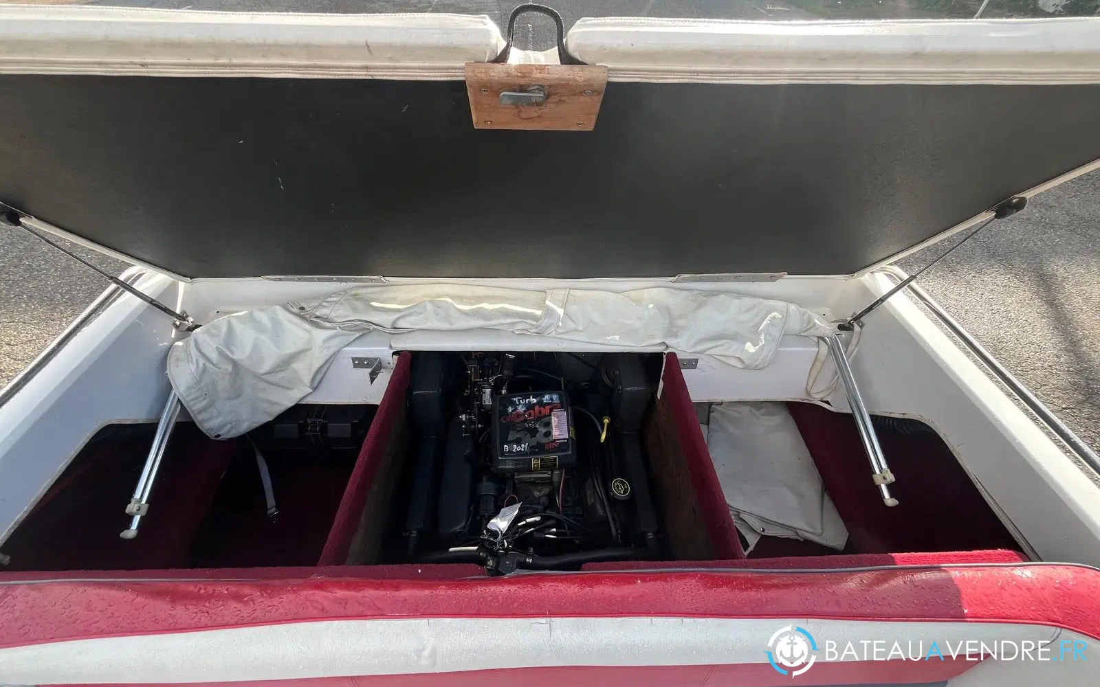 slider 14 Four Winns Horizon 200