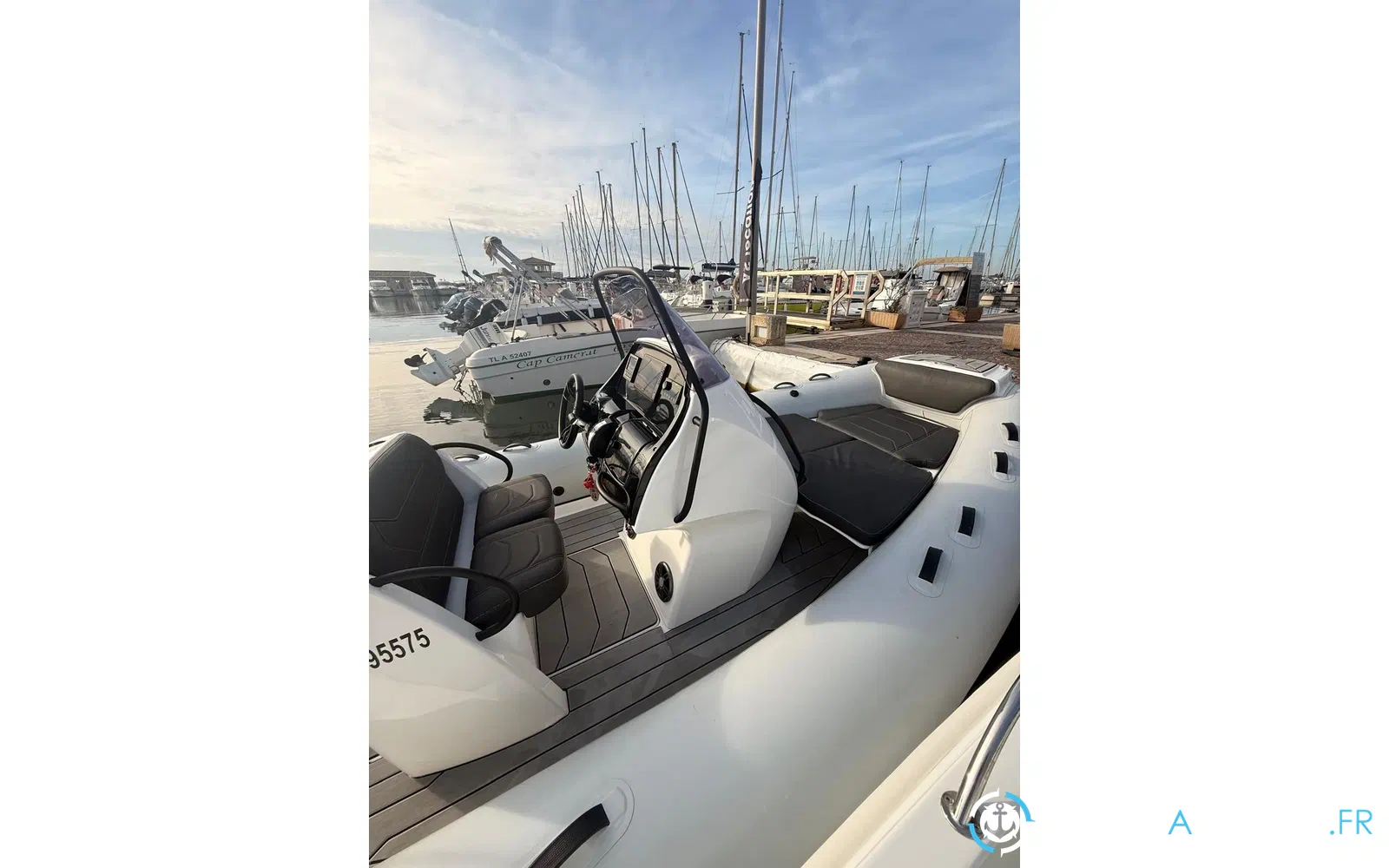 slider 4 Grand Golden Line G650