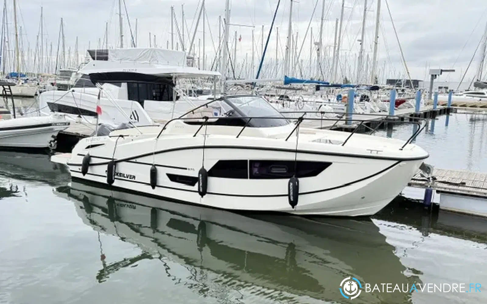 slider 3 Quicksilver Activ 875 Sundeck