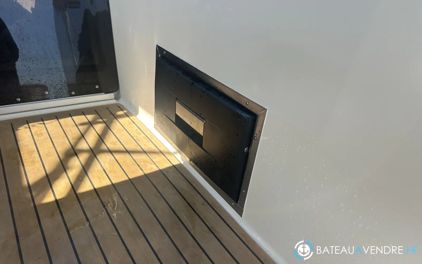 slider 4 Quicksilver Activ 875 Sundeck