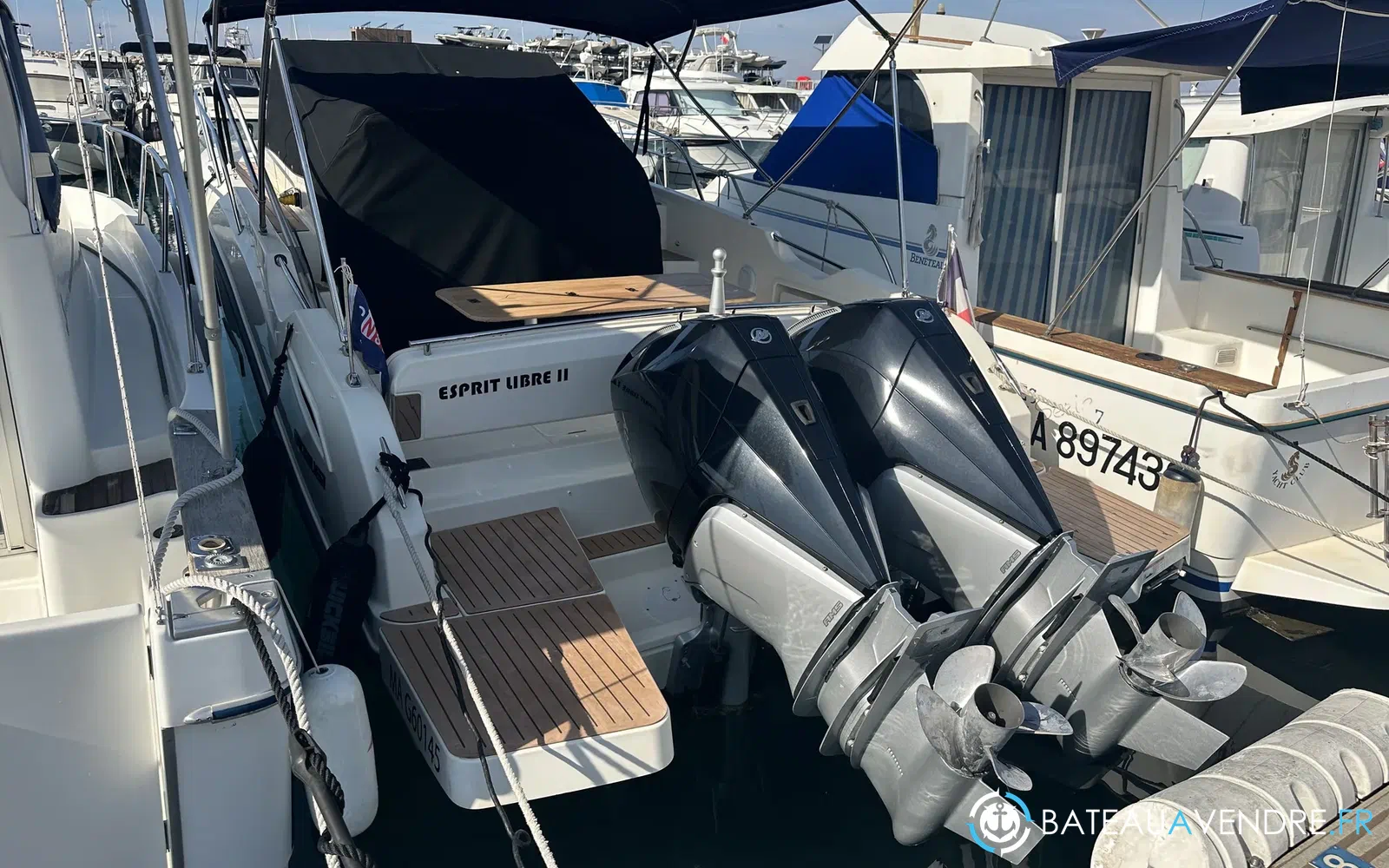 slider 6 Quicksilver Activ 875 Sundeck