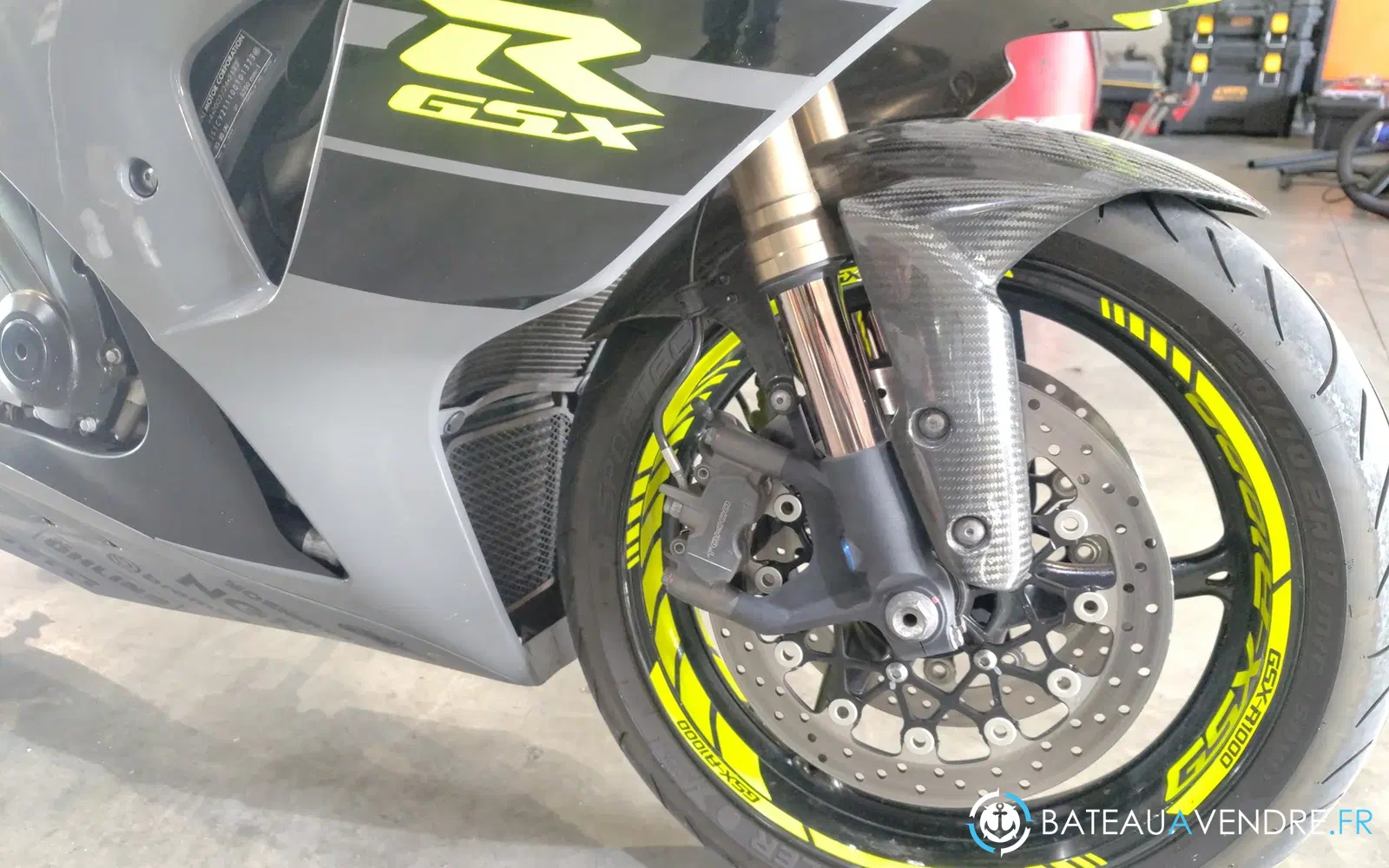 slider 6 Moto SUZUKI GSX-R1000