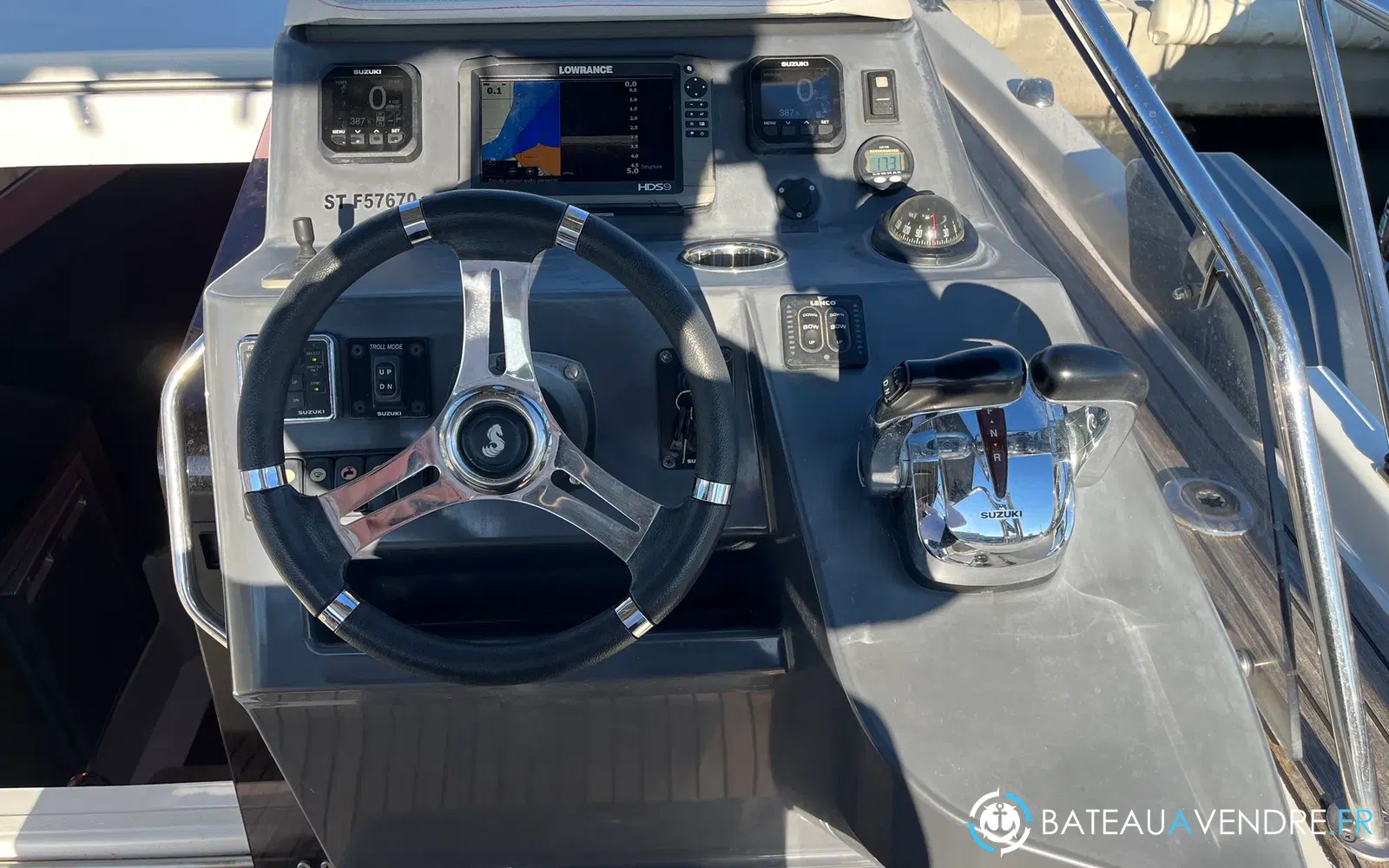 slider 9 Beneteau Flyer 8.8 SUNdeck