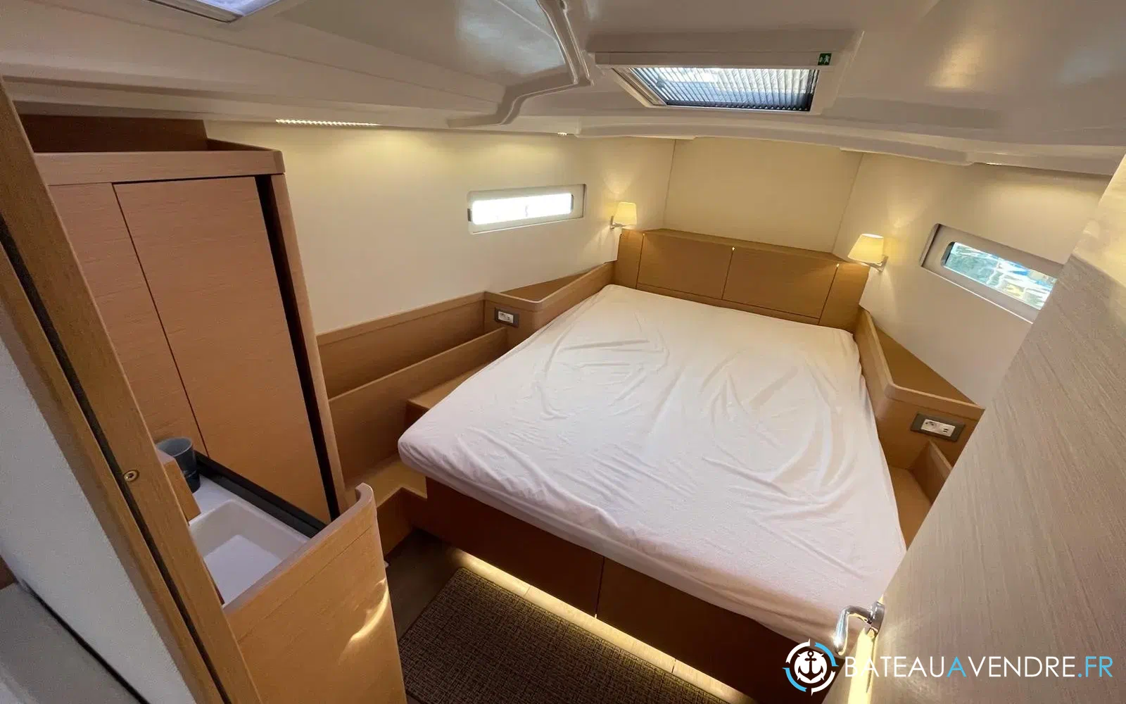 slider 16 Jeanneau Sun Odyssey 410