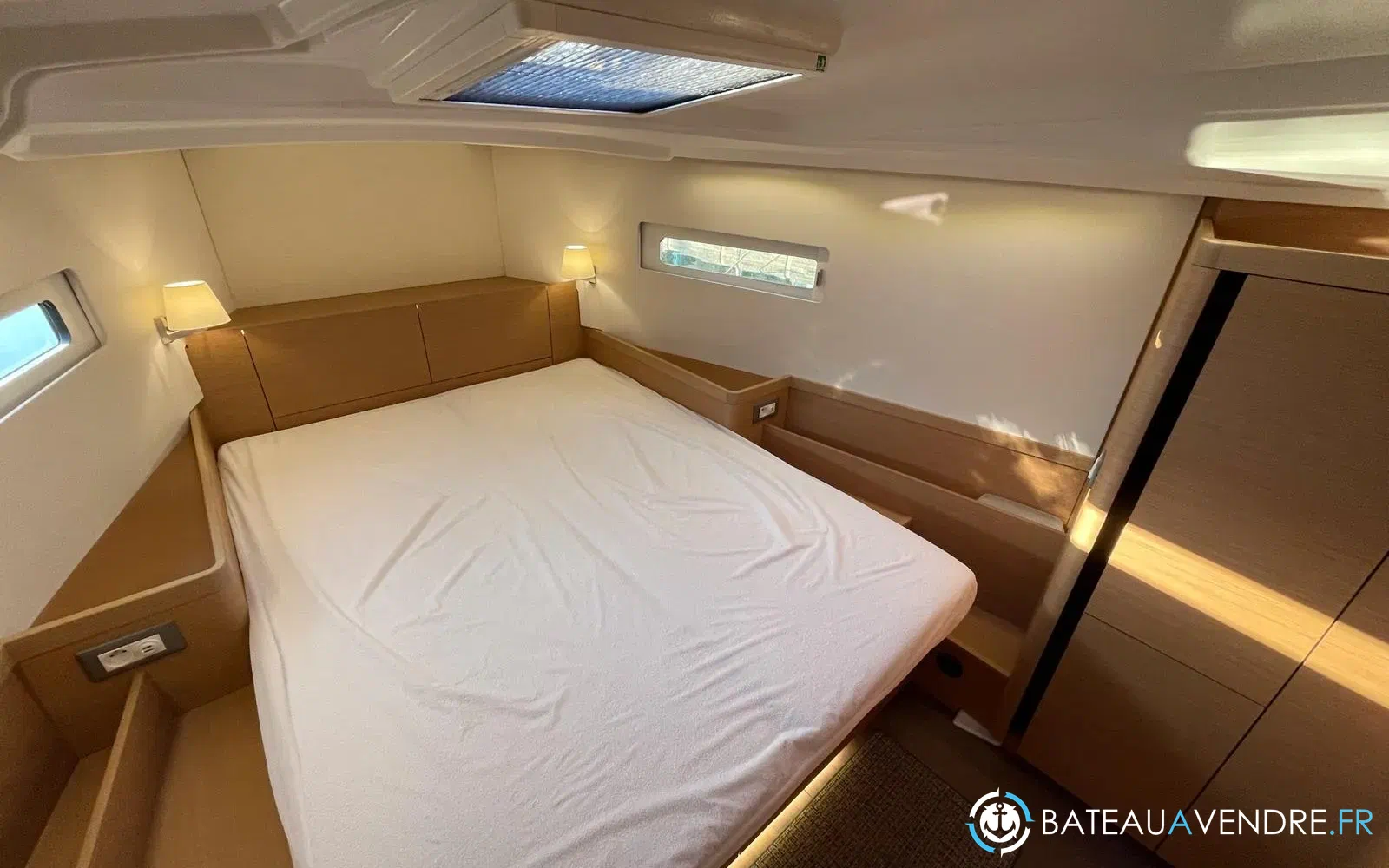 slider 17 Jeanneau Sun Odyssey 410