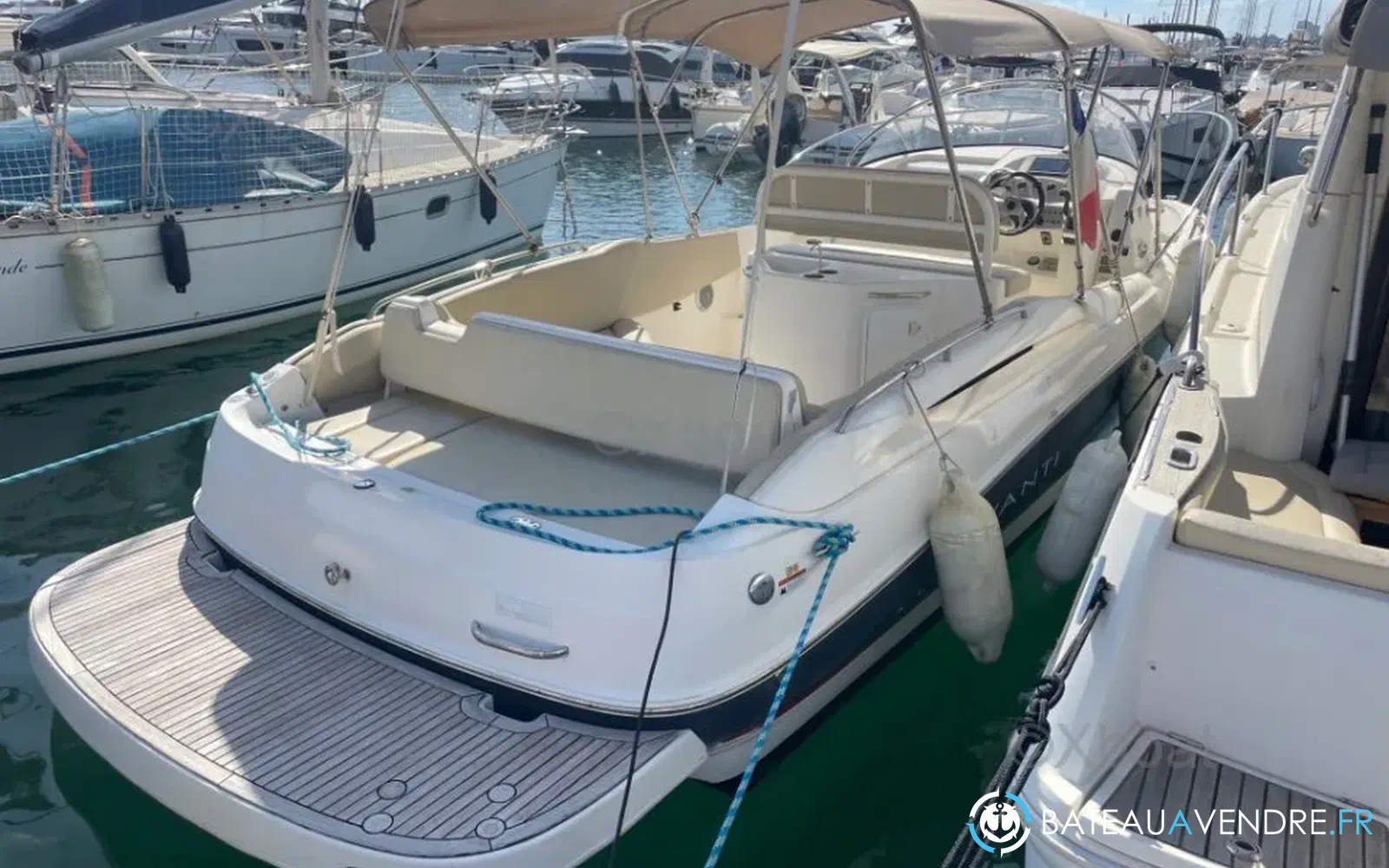 slider 1 Bayliner Avanti 8