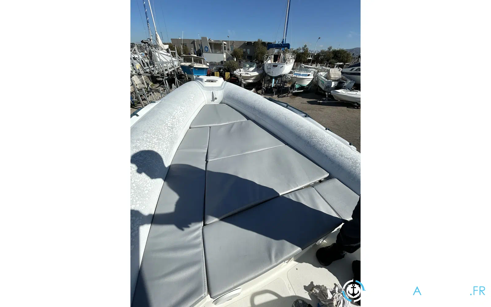 slider 9 Nautica Cab Dorado 8.7