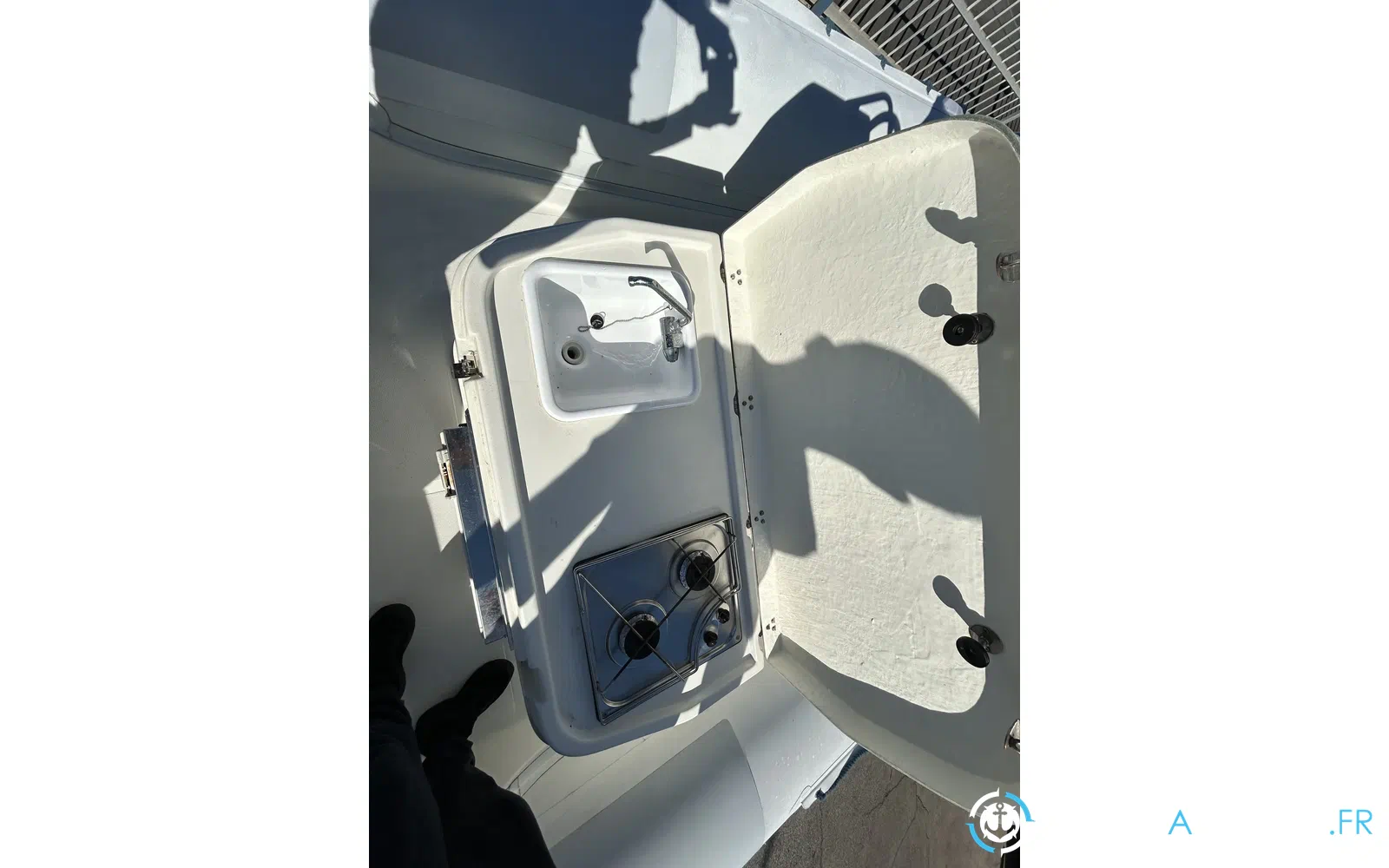 slider 6 Nautica Cab Dorado 8.7