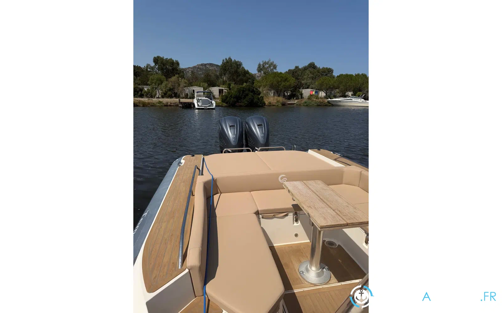 slider 4 Capelli Tempest 40