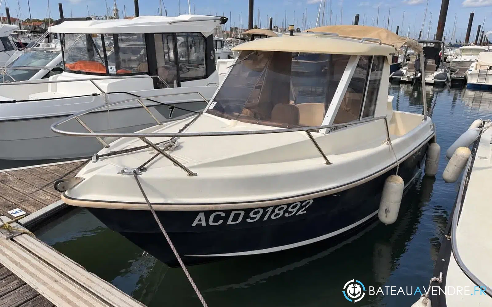 slider 0 Guymarine Evada 540