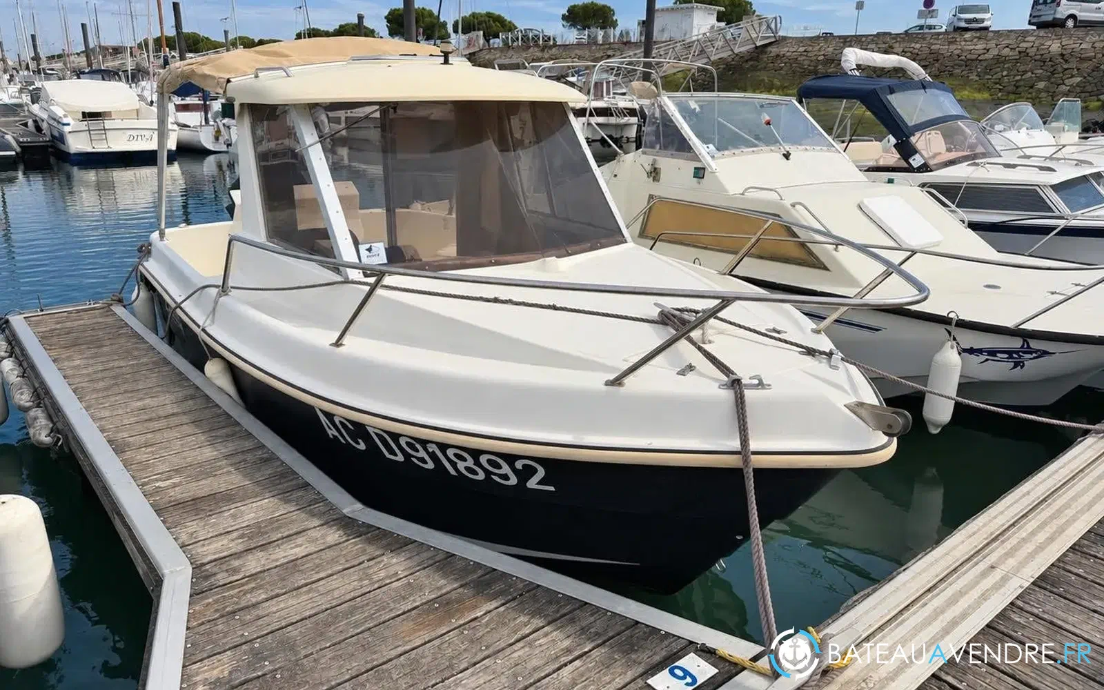 slider 1 Guymarine Evada 540