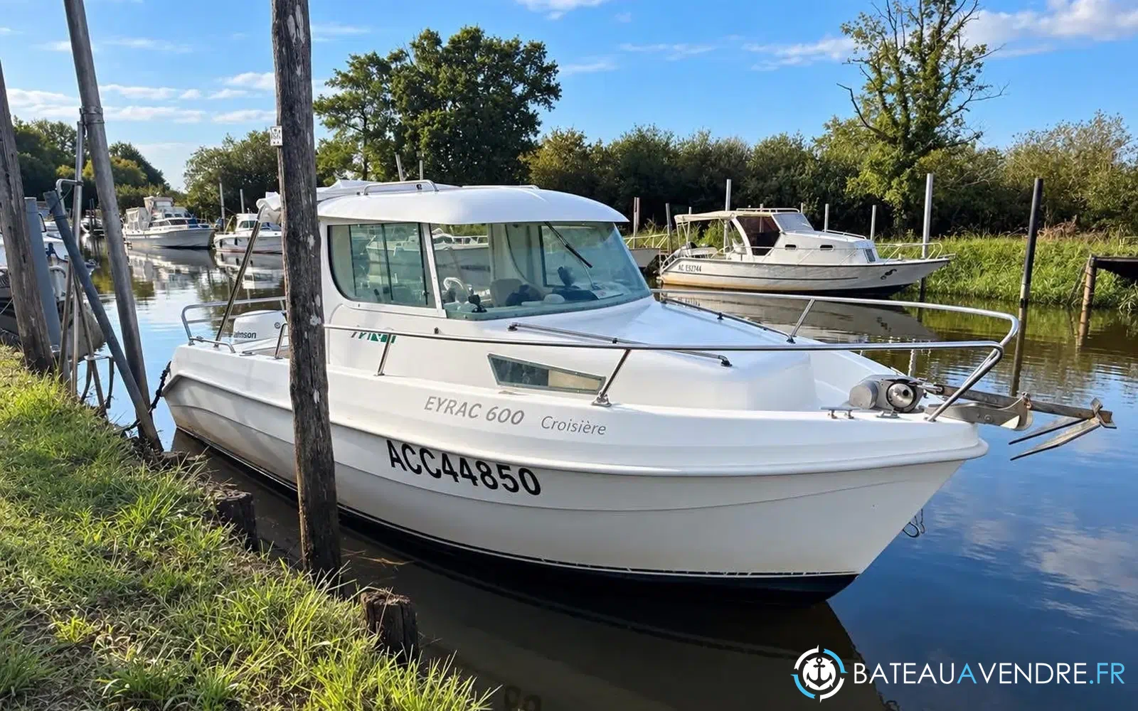 slider 0 Mery Nautic Eyrac 600