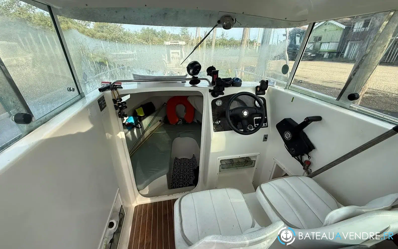 slider 8 Mery Nautic Eyrac 600
