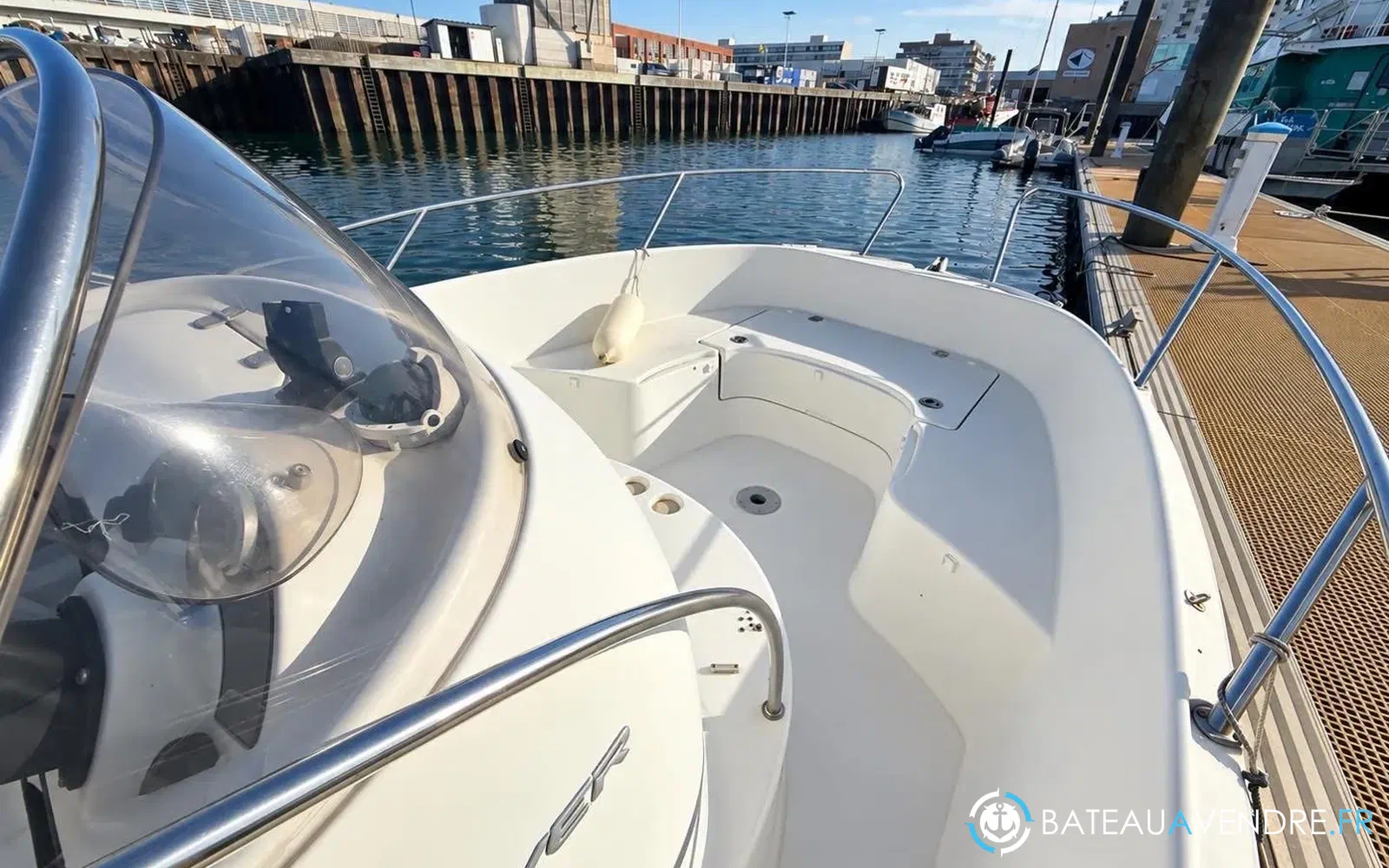 slider 3 Beneteau Flyer 650 Open