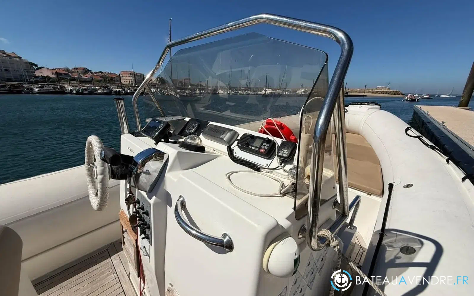 slider 9 Joker Boat Clubman 26