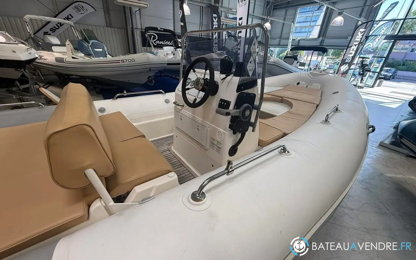 slider 5 Zodiac Medline 2
