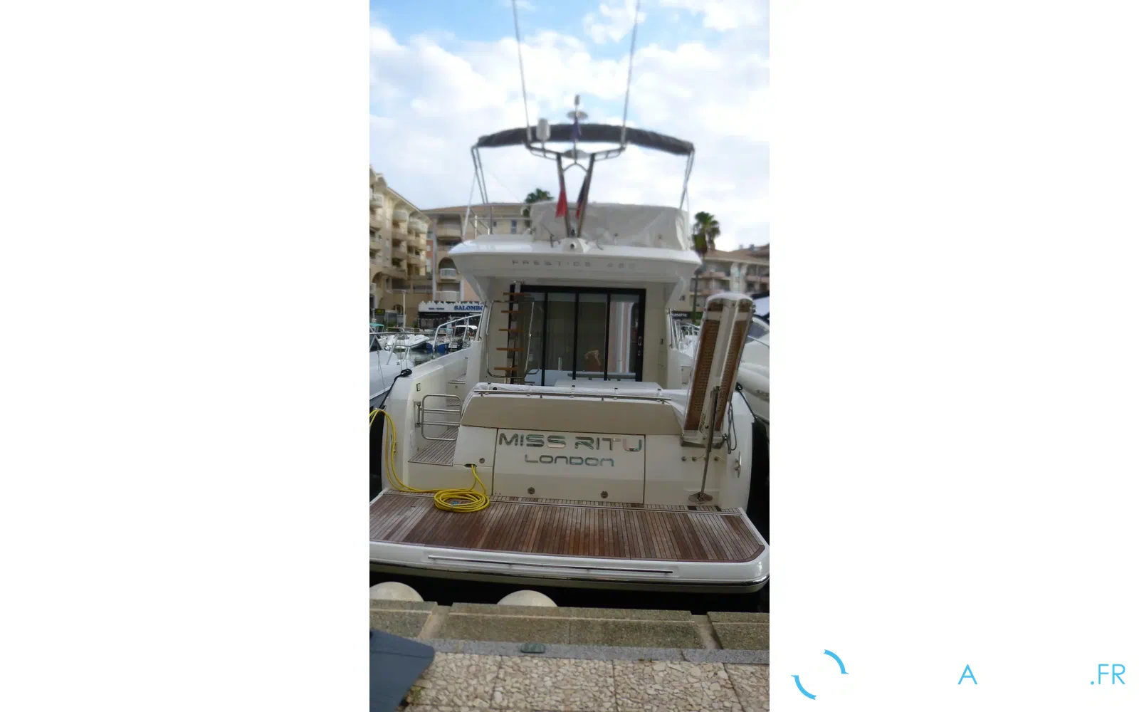 slider 22 Jeanneau Prestige 420 Fly