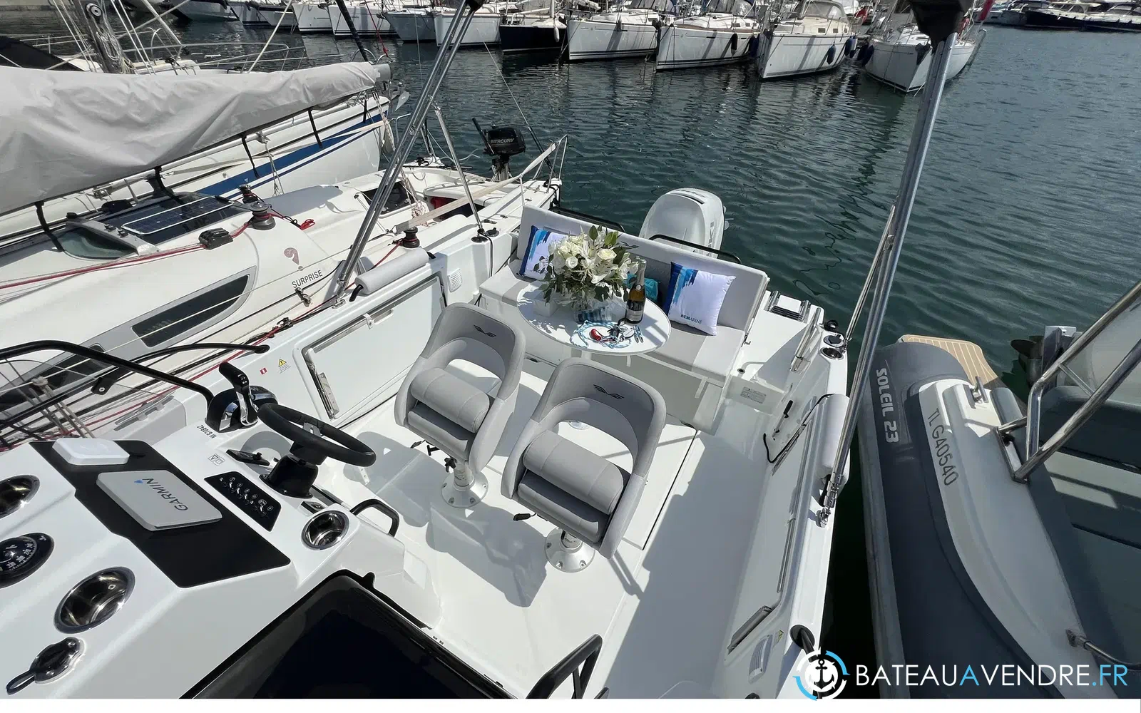 slider 3 Beneteau Flyer 7 SUNdeck