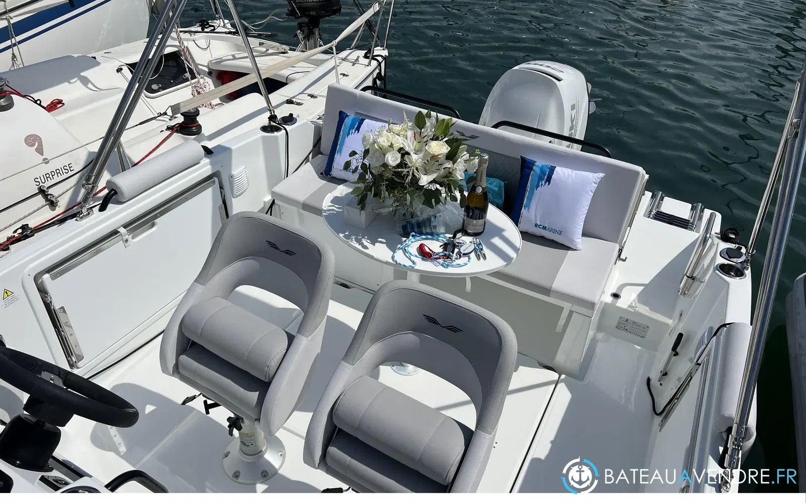 slider 4 Beneteau Flyer 7 SUNdeck