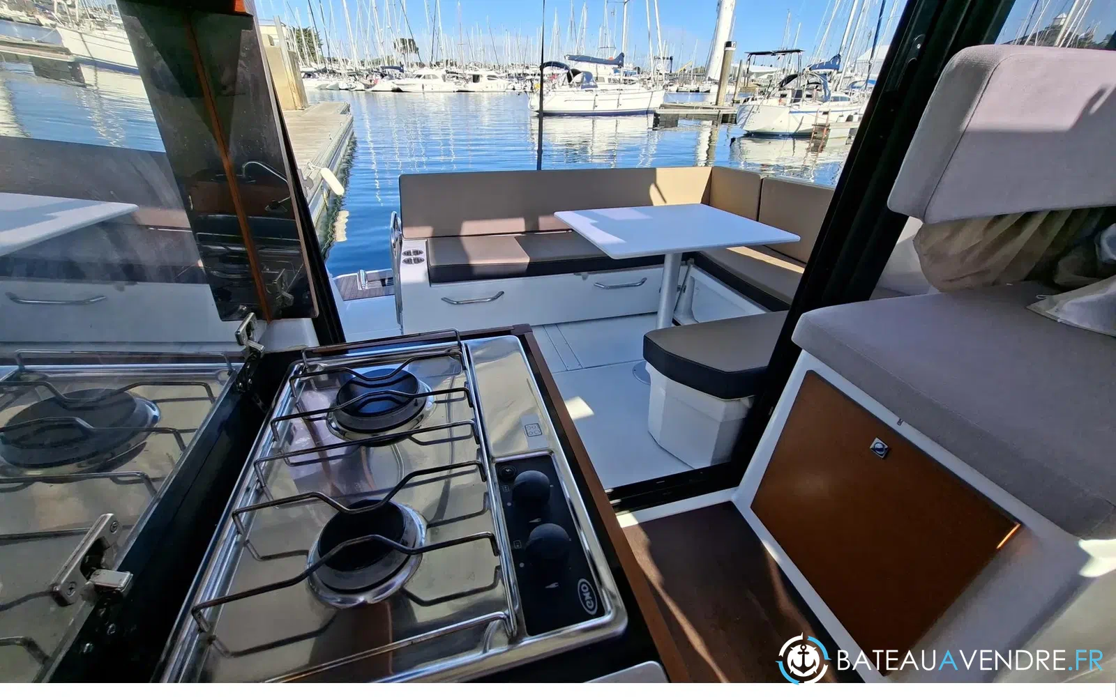 slider 7 Jeanneau Merry Fisher 895