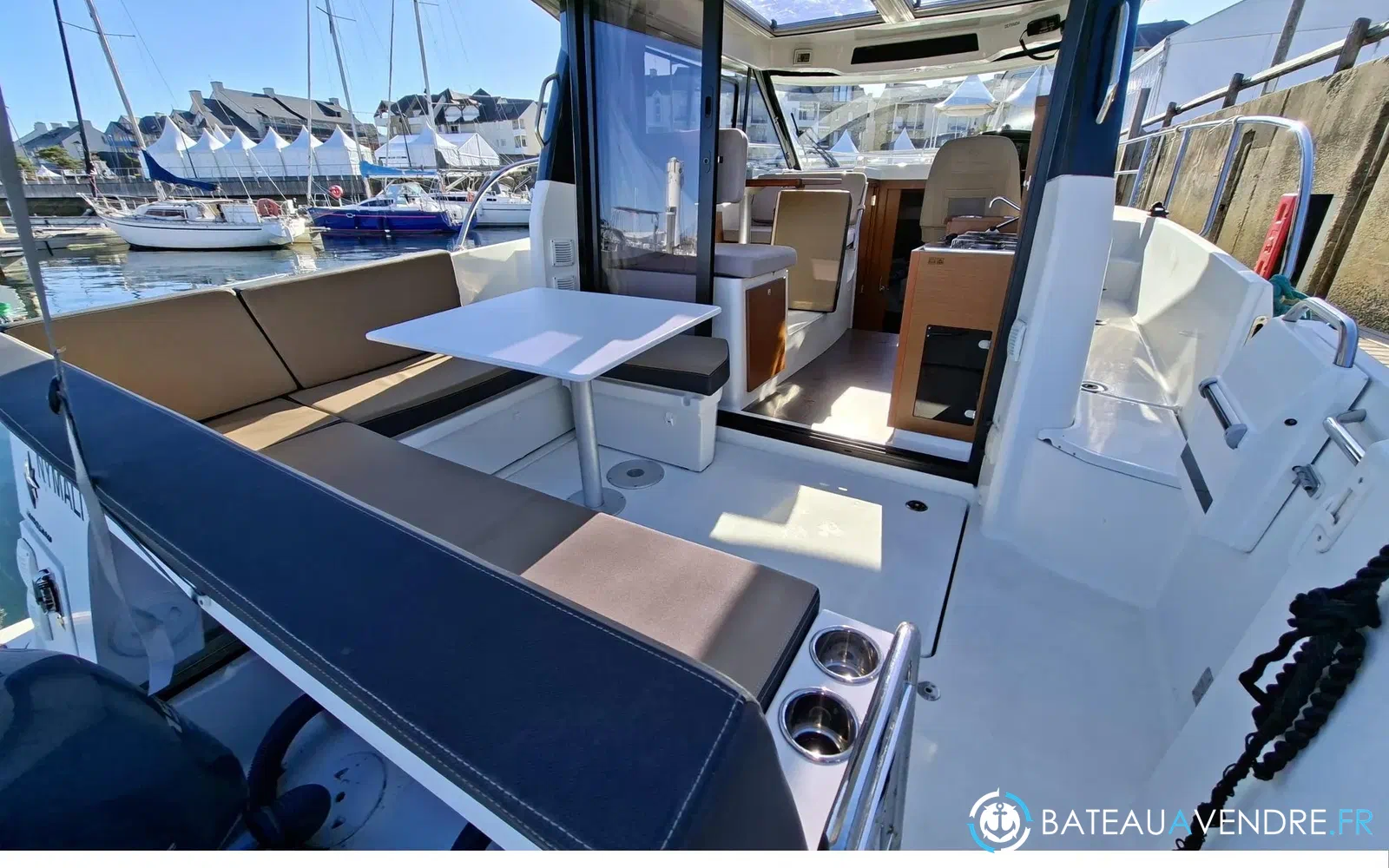 slider 8 Jeanneau Merry Fisher 895