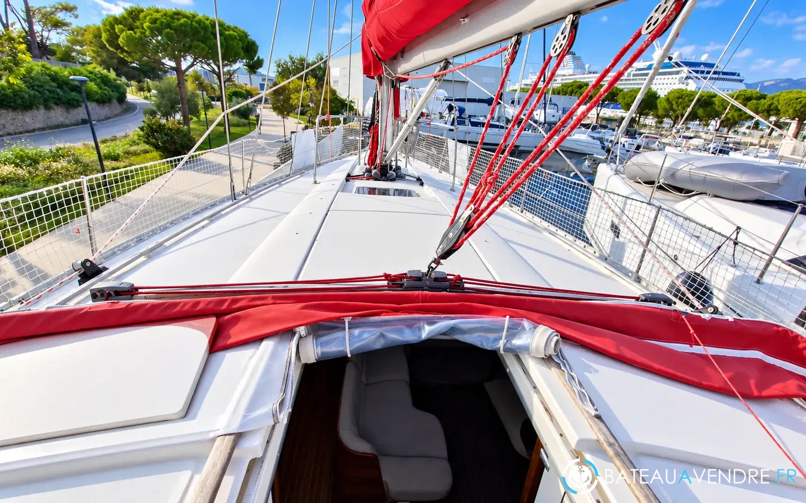 slider 3 Beneteau Oceanis 440