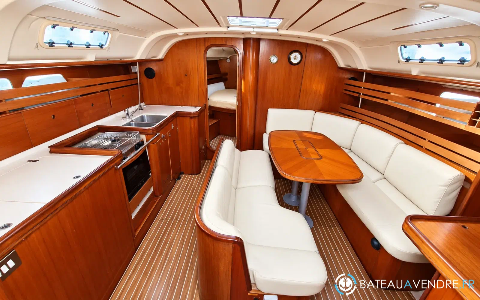 slider 11 Beneteau Oceanis 440