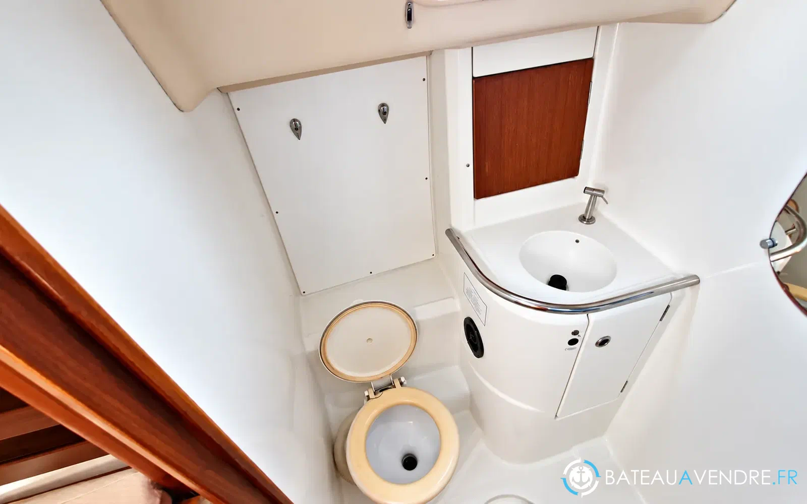 slider 15 Beneteau Oceanis 440