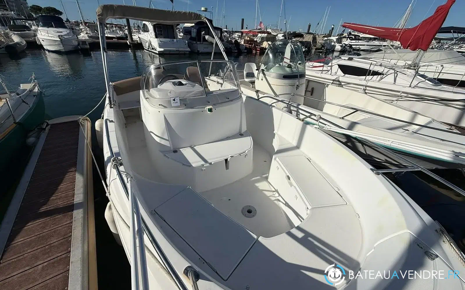 slider 3 Jeanneau Cap Camarat 6.5 CC