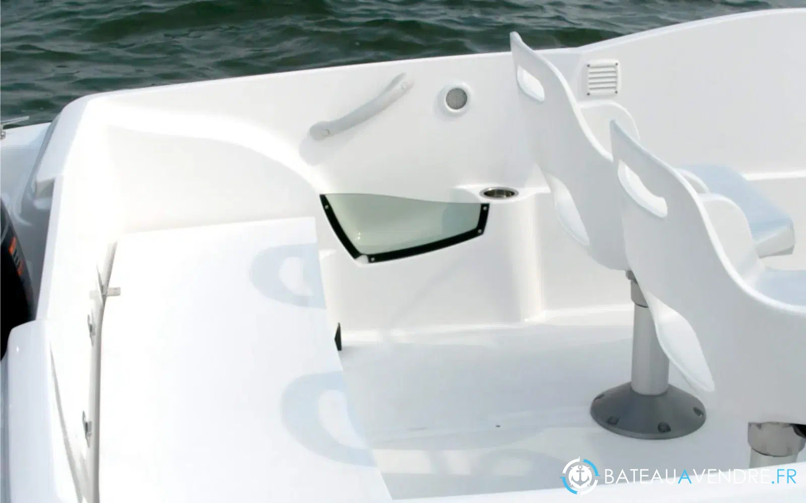 slider 10 Olympic Boat 520 CC
