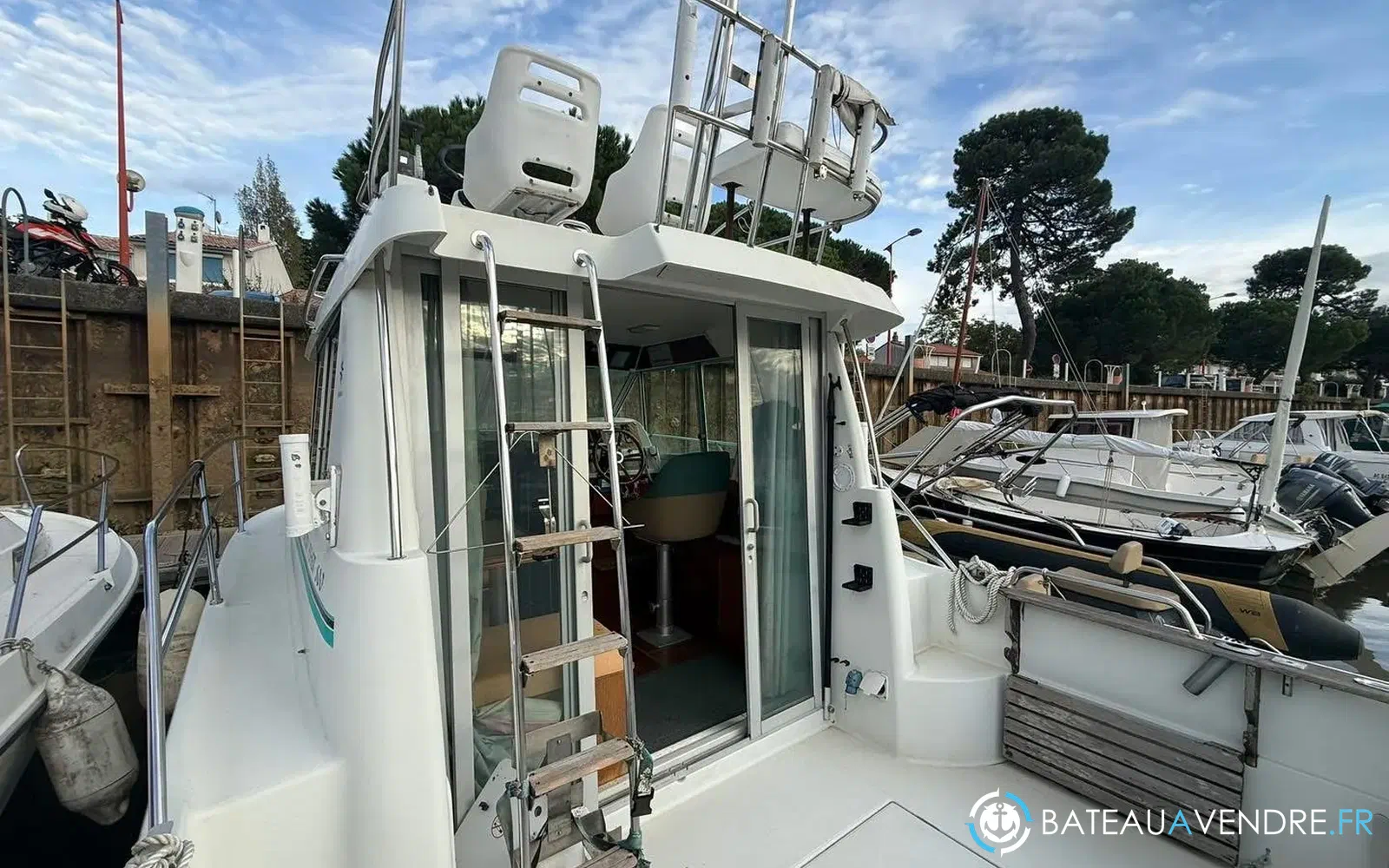 slider 5 Jeanneau Merry Fisher 800 Fly