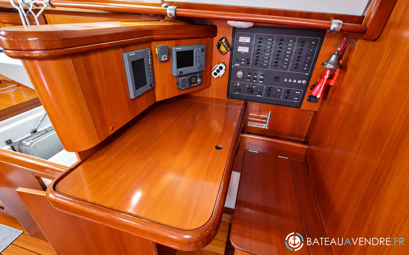 slider 19 Beneteau 50