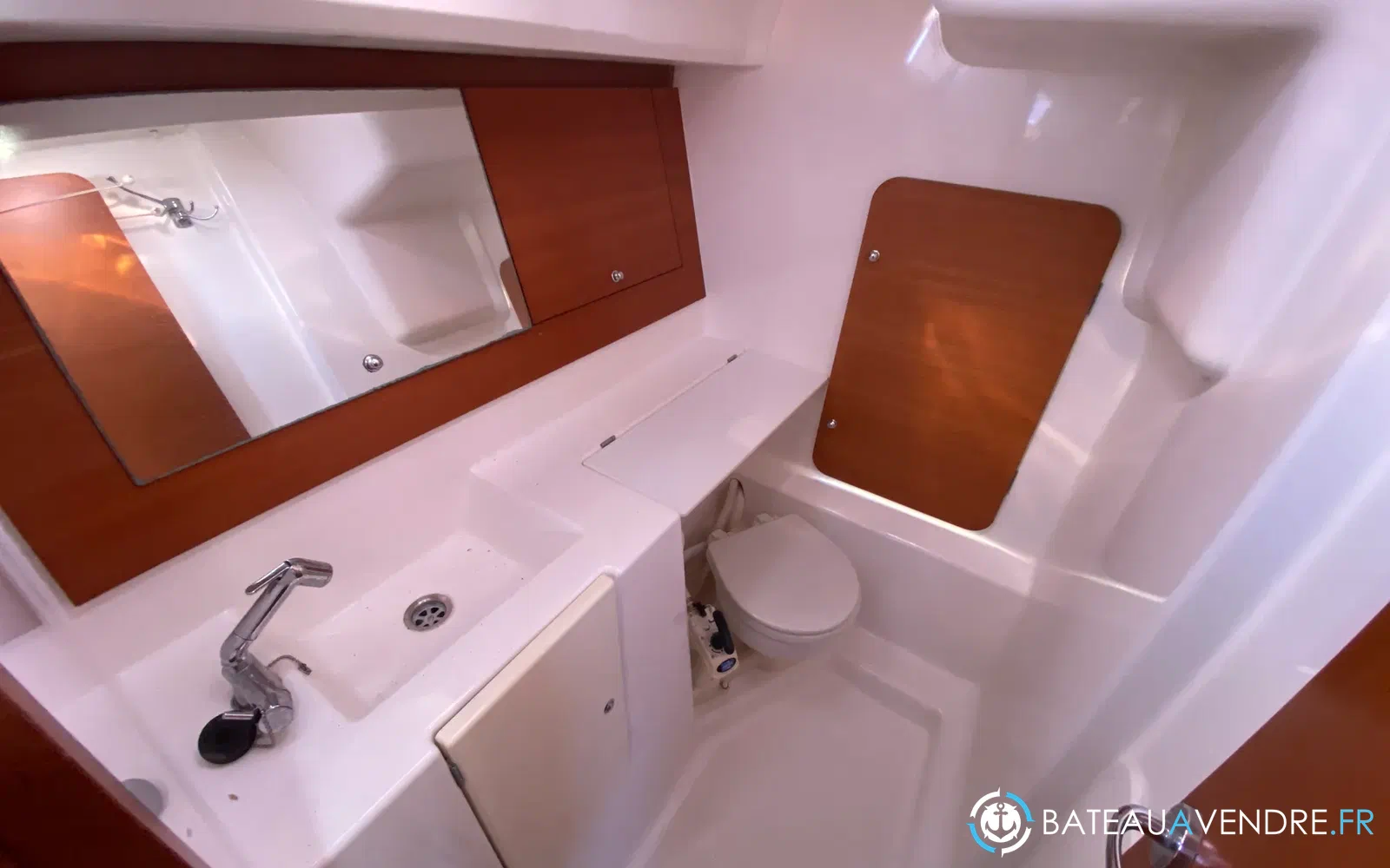 slider 22 Dufour 335 Grand Large