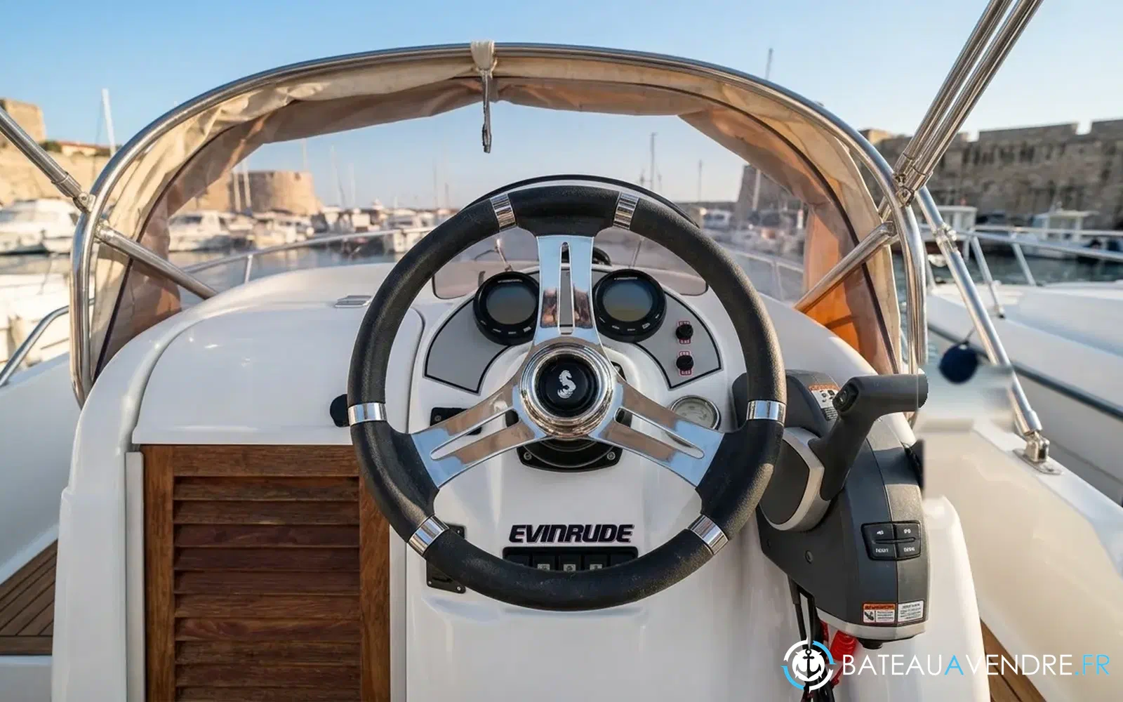 slider 13 Beneteau Flyer 650 Open
