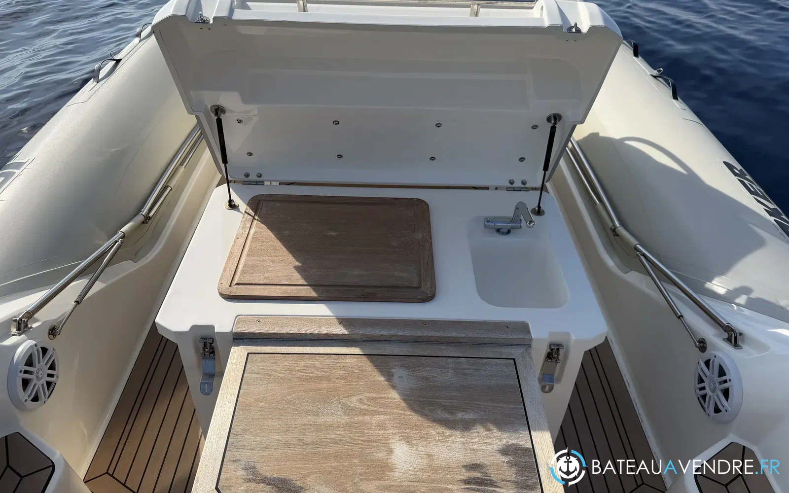 slider 9 Joker Boat Clubman 28