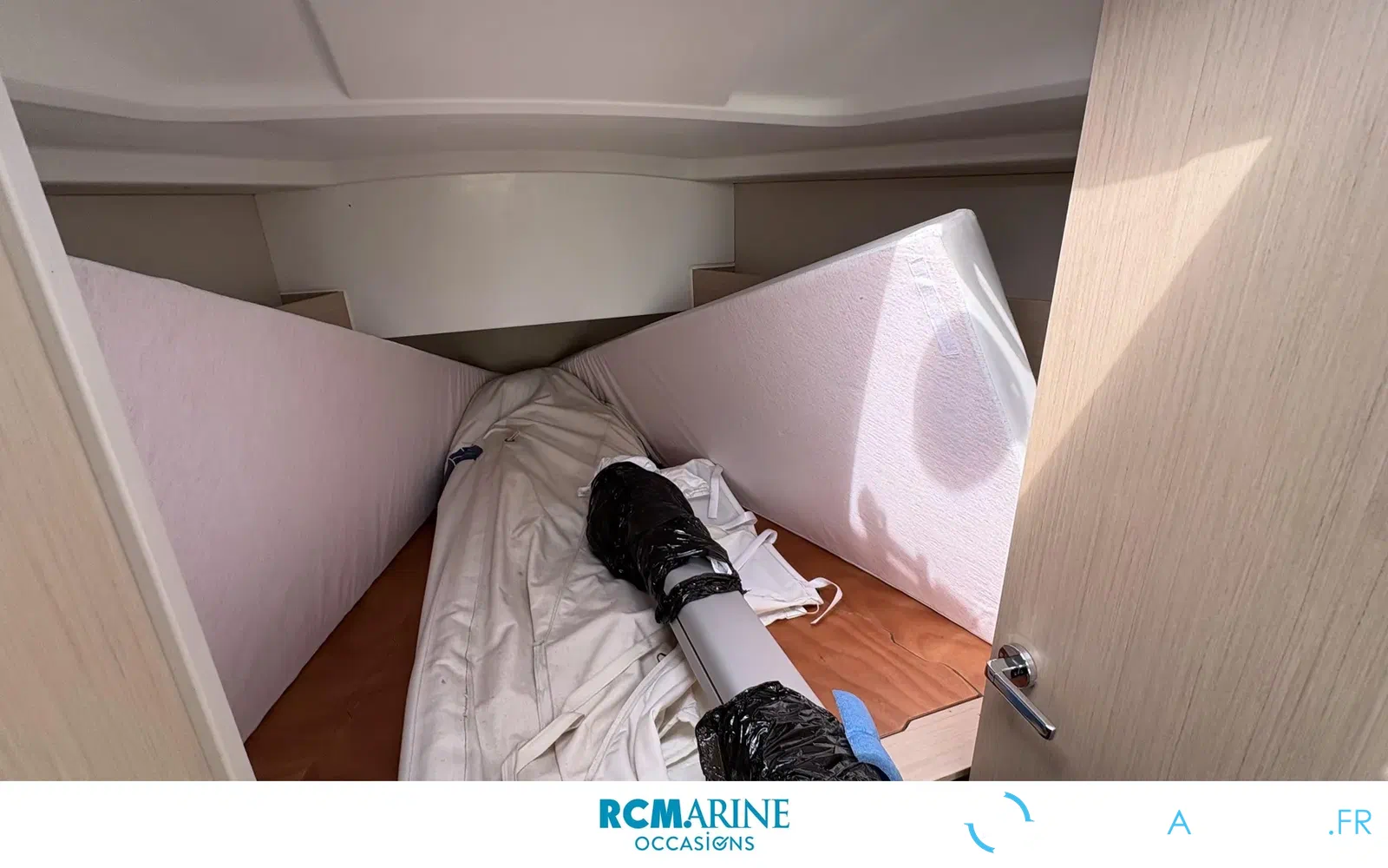 slider 11 Beneteau Oceanis 30.1