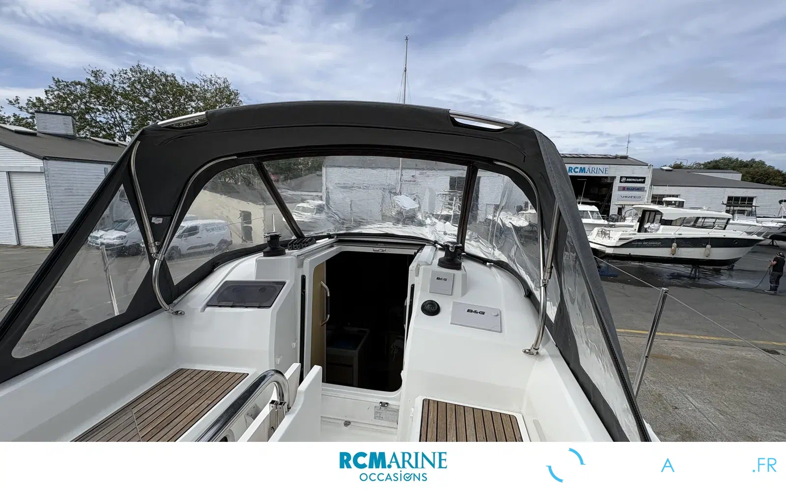 slider 3 Beneteau Oceanis 30.1