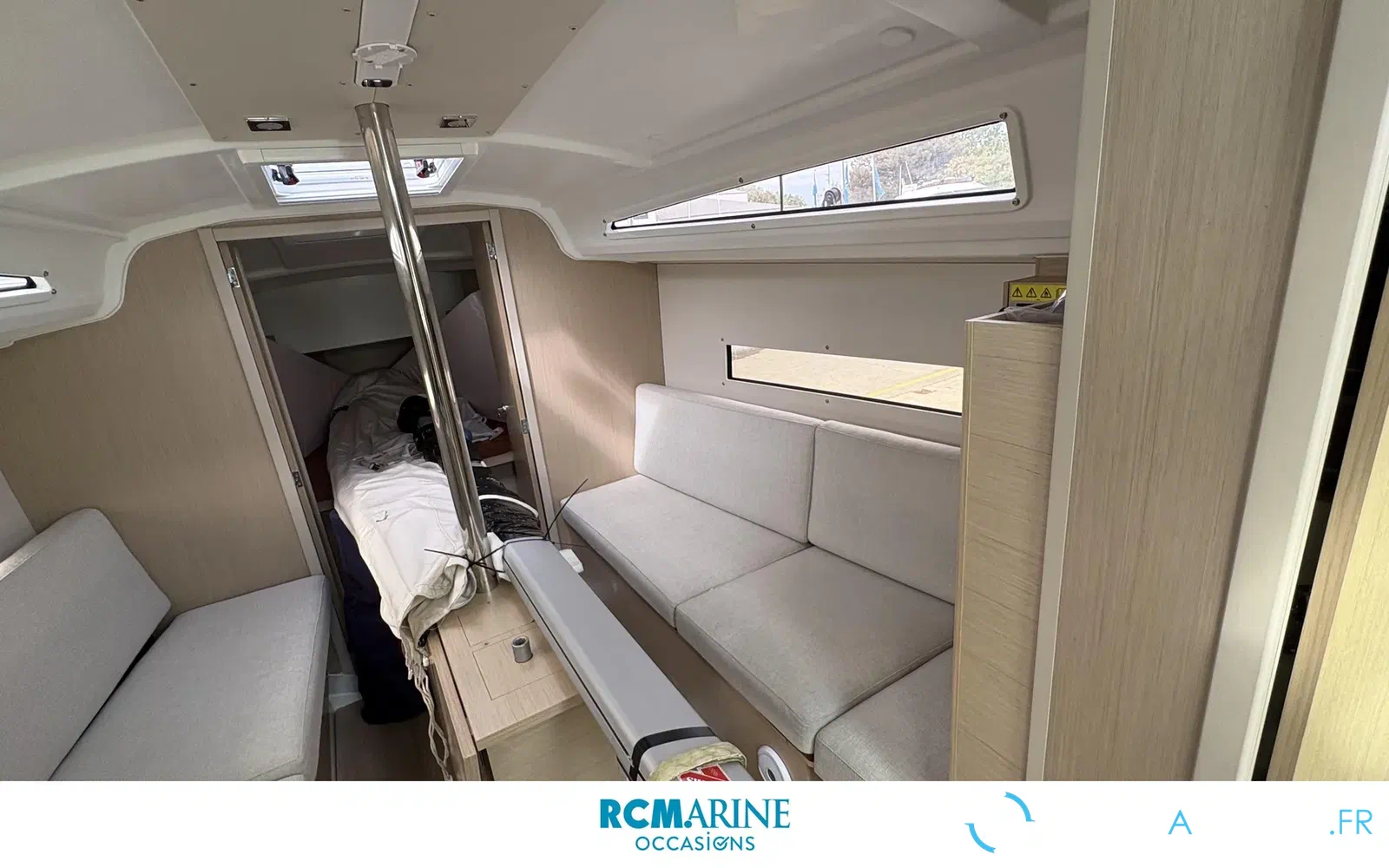 slider 8 Beneteau Oceanis 30.1