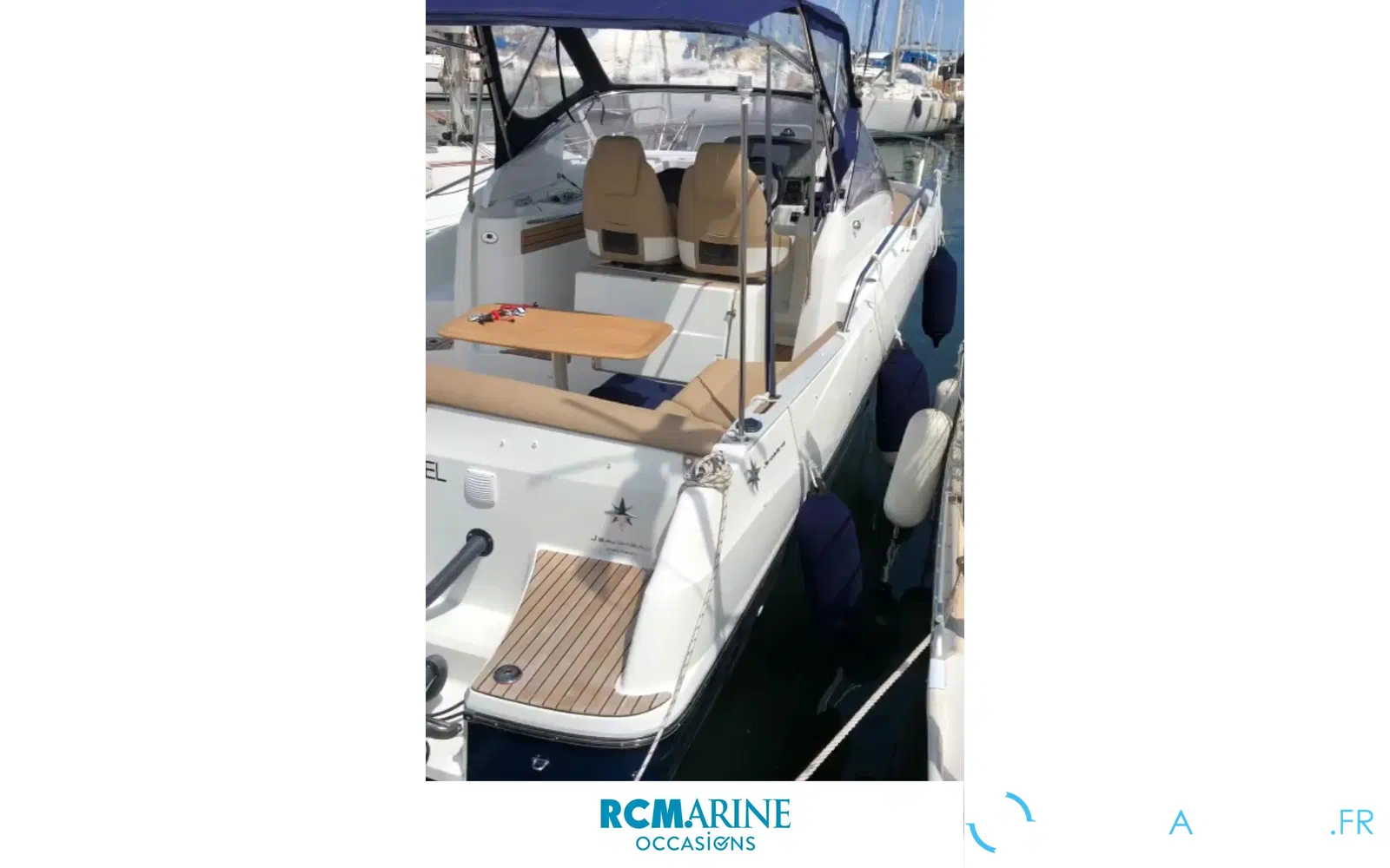 slider 3 Jeanneau Cap Camarat 8.5 WA