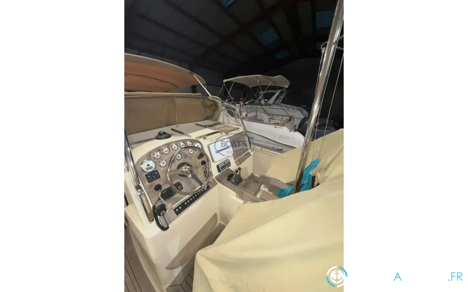 slider 3 Rhea 35 Open