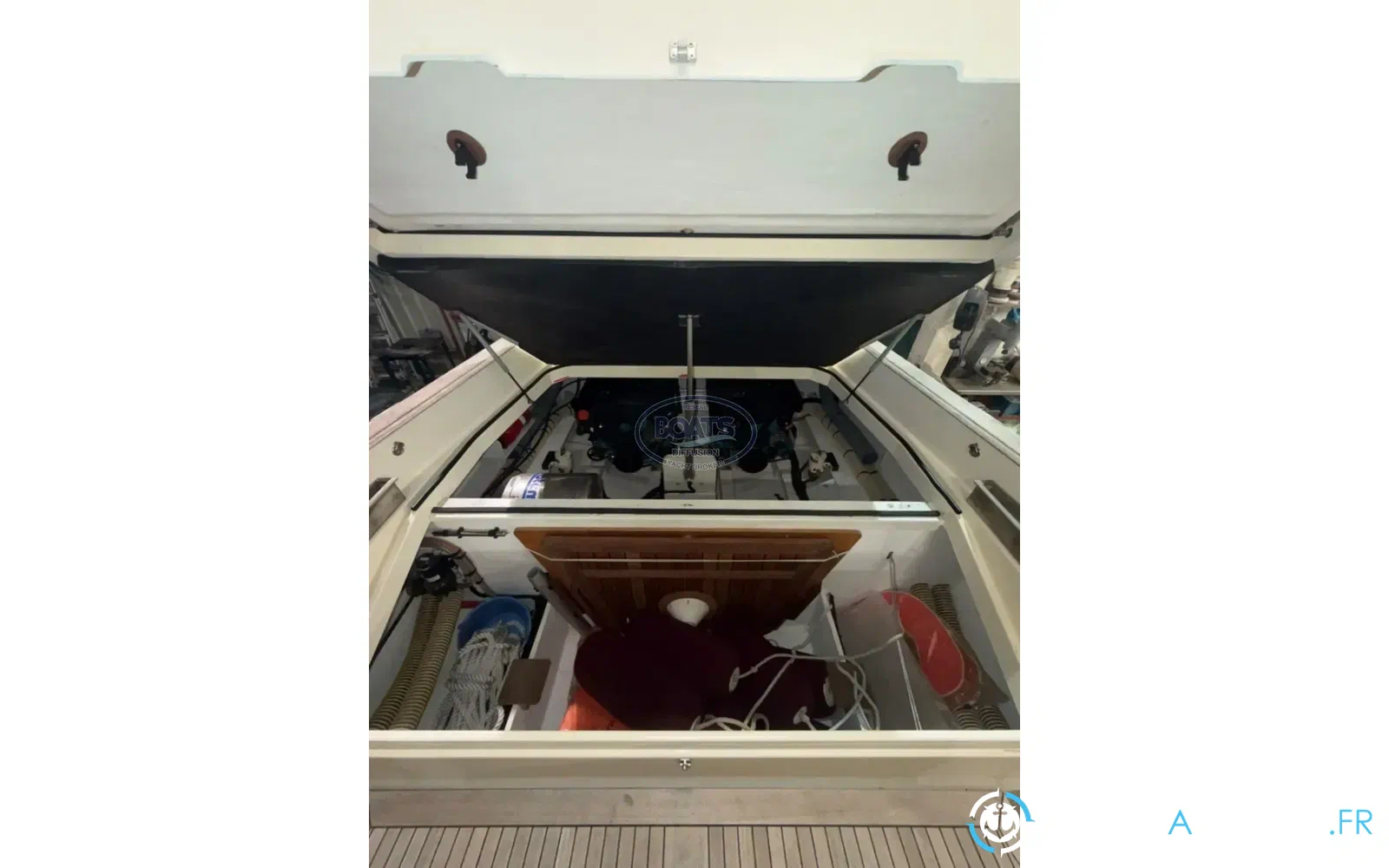 slider 8 Rhea 35 Open