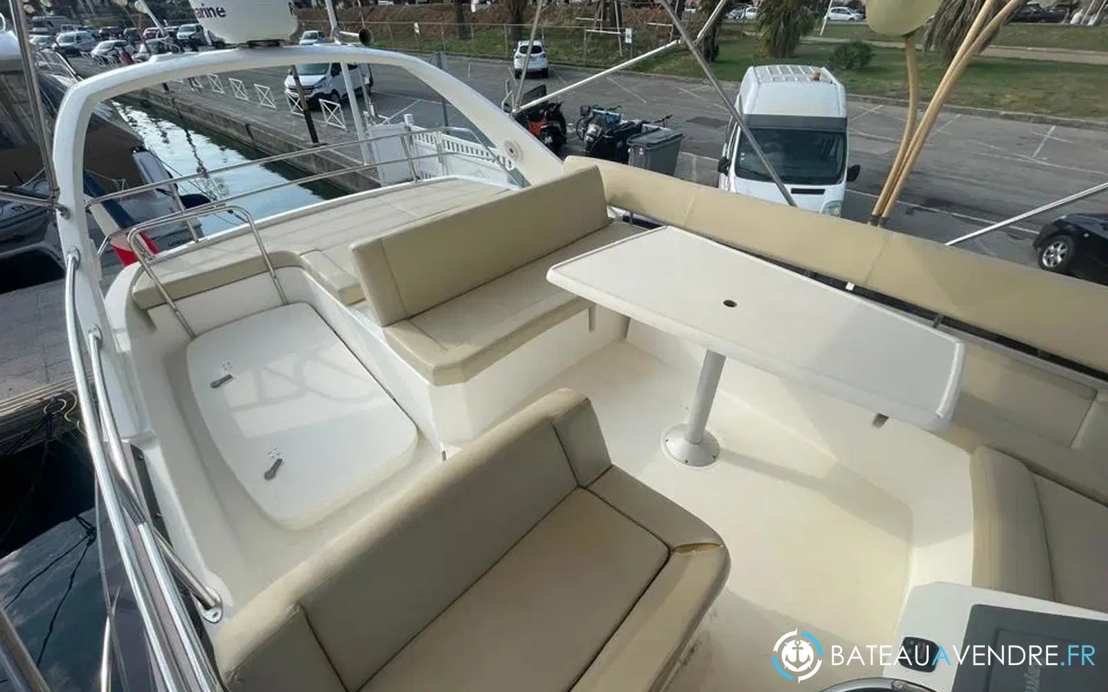 slider 12 Jeanneau Prestige 440