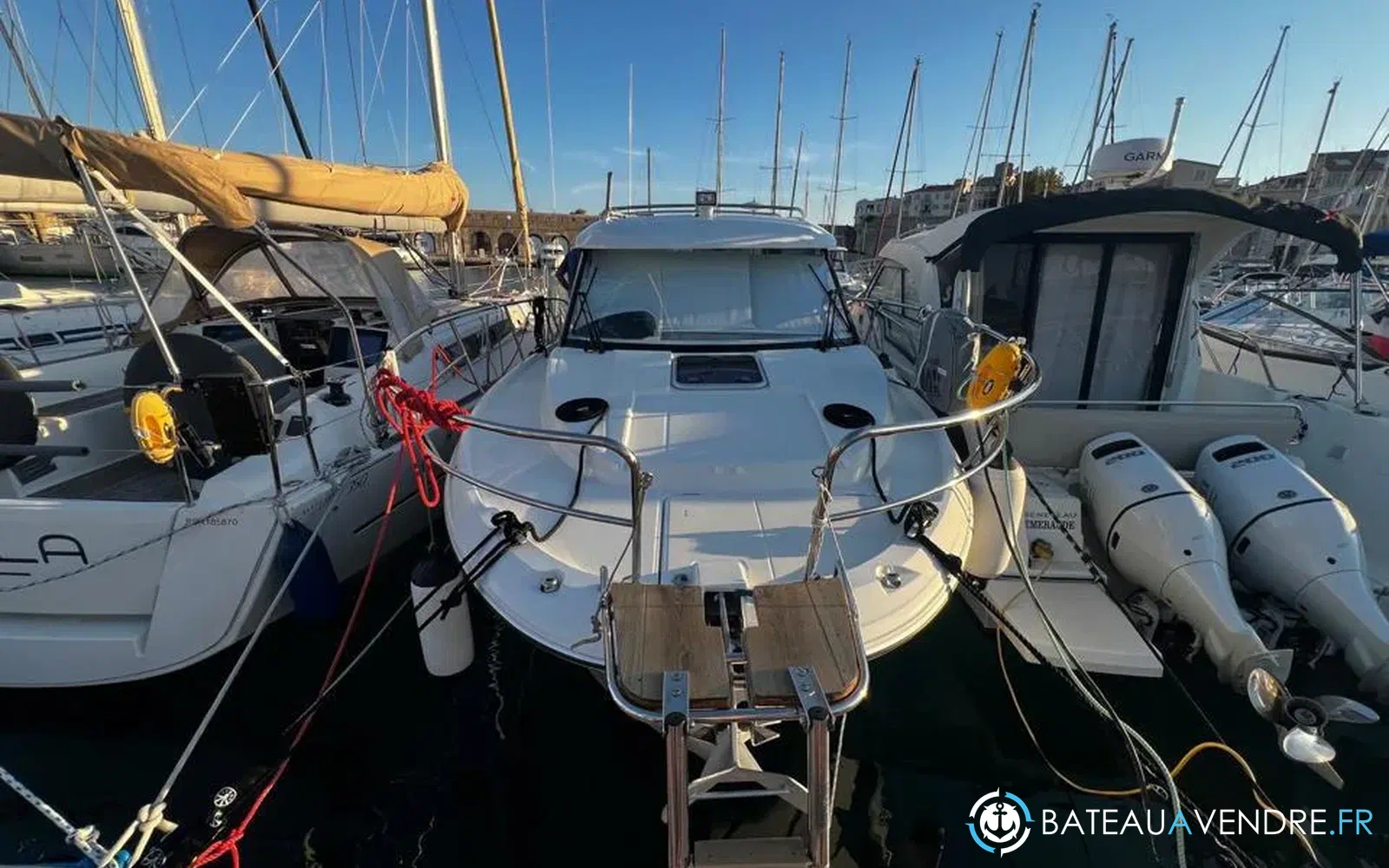 slider 1 Jeanneau Merry Fisher 895
